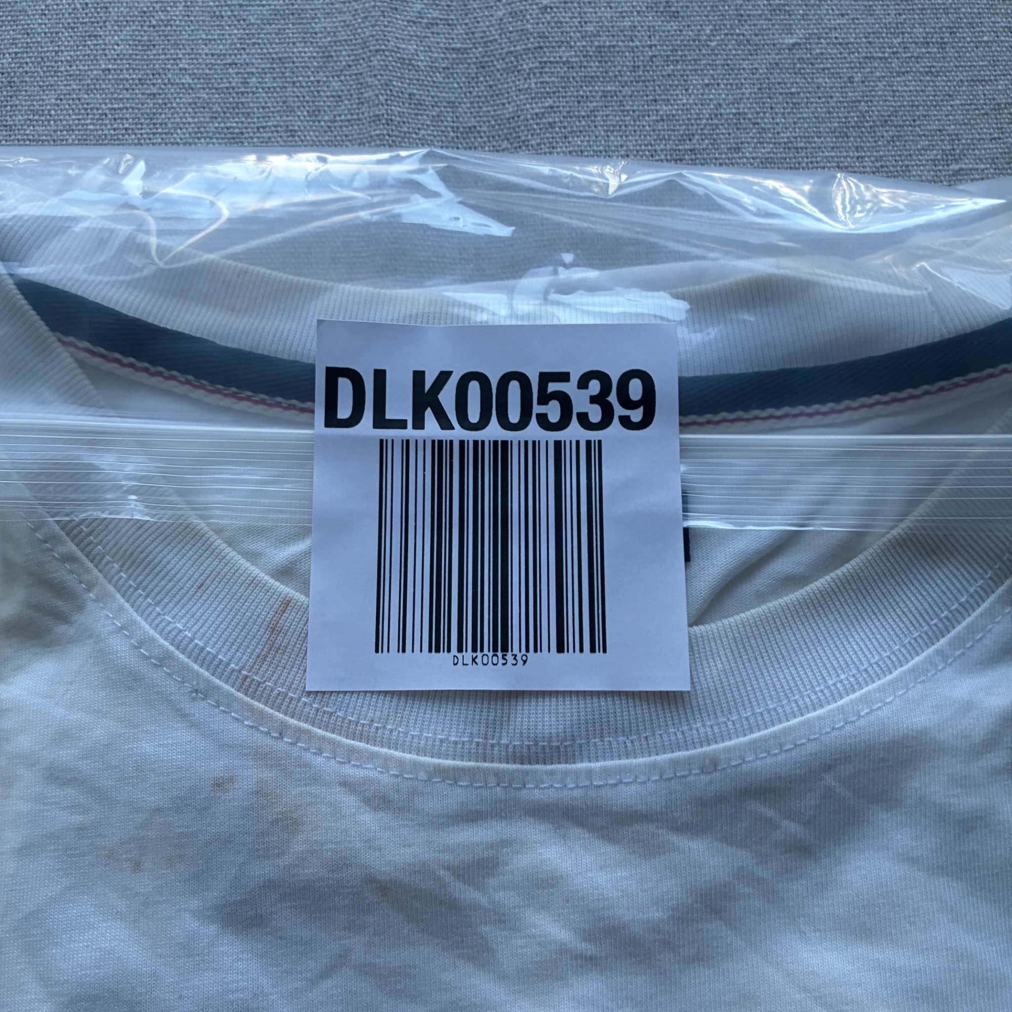 Evisu Daicock Logo Graphic T-Shirt White Size L — photo 8 of 8