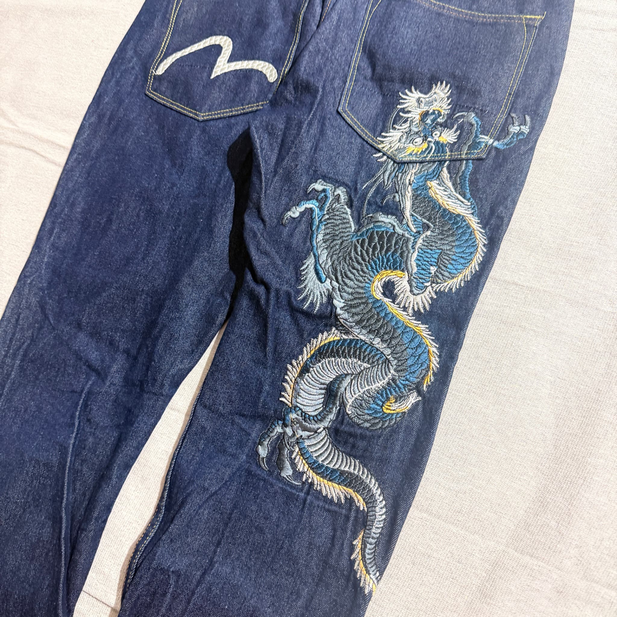 Evisu Daicock Selvedge Denim Jeans — photo 3 of 9