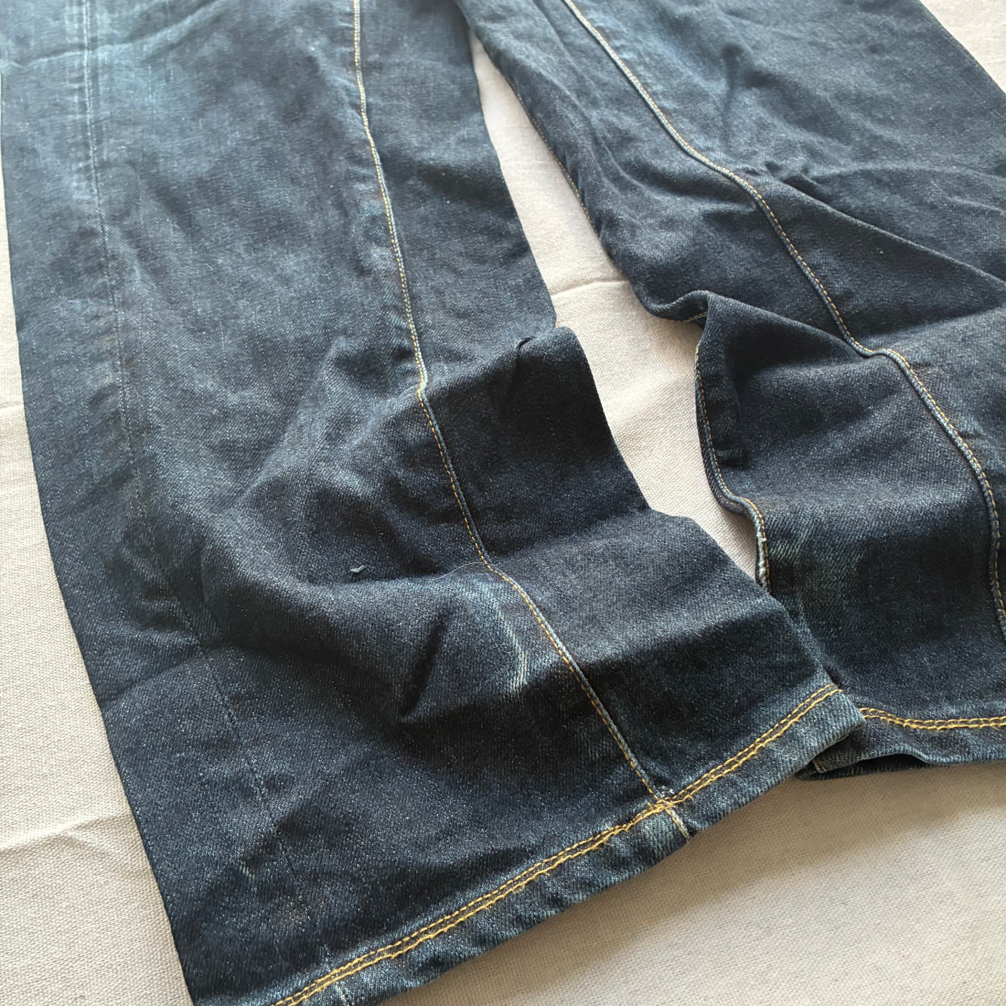 Evisu Dark Wash Denim Jeans Baggy Vintage 2000s Release Size 32 — photo 2 of 7