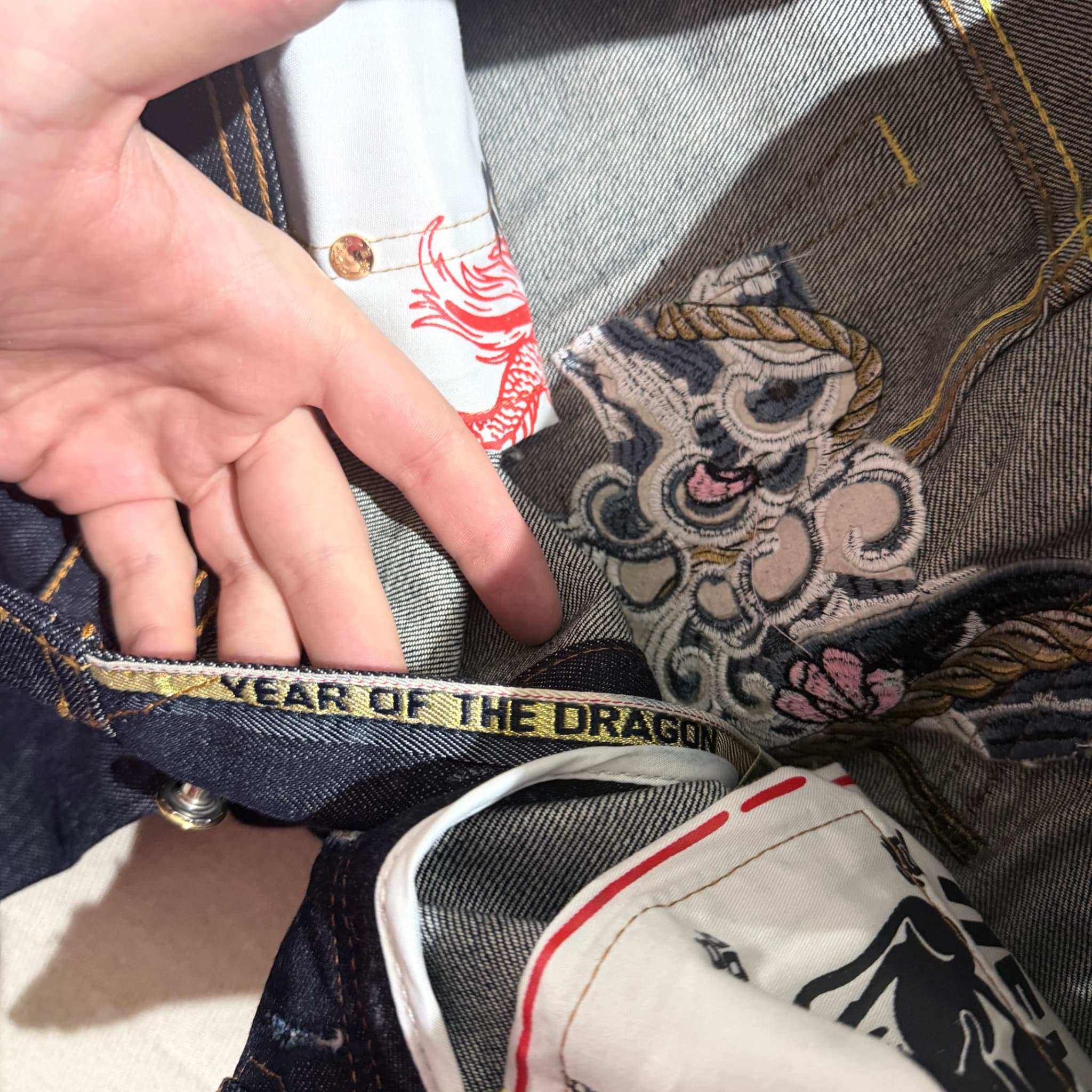 Evisu Daruma And Dragon Embroidered Selvedge Denim Jeans — photo 10 of 14