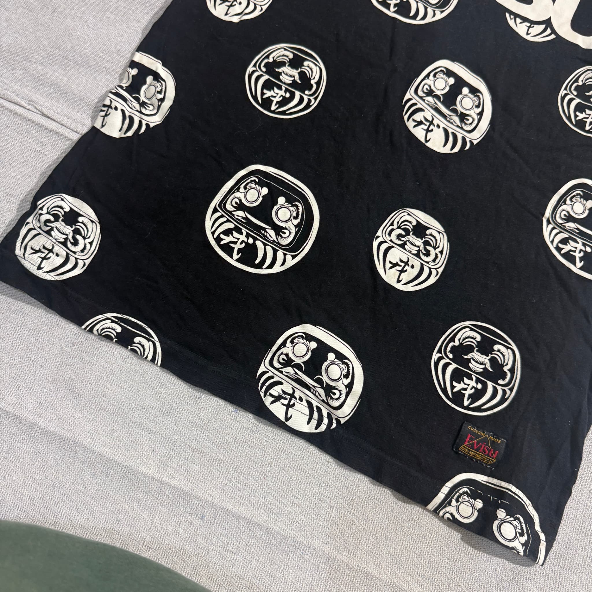 Evisu Daruma Print T-Shirt Black Size XL — photo 3 of 6