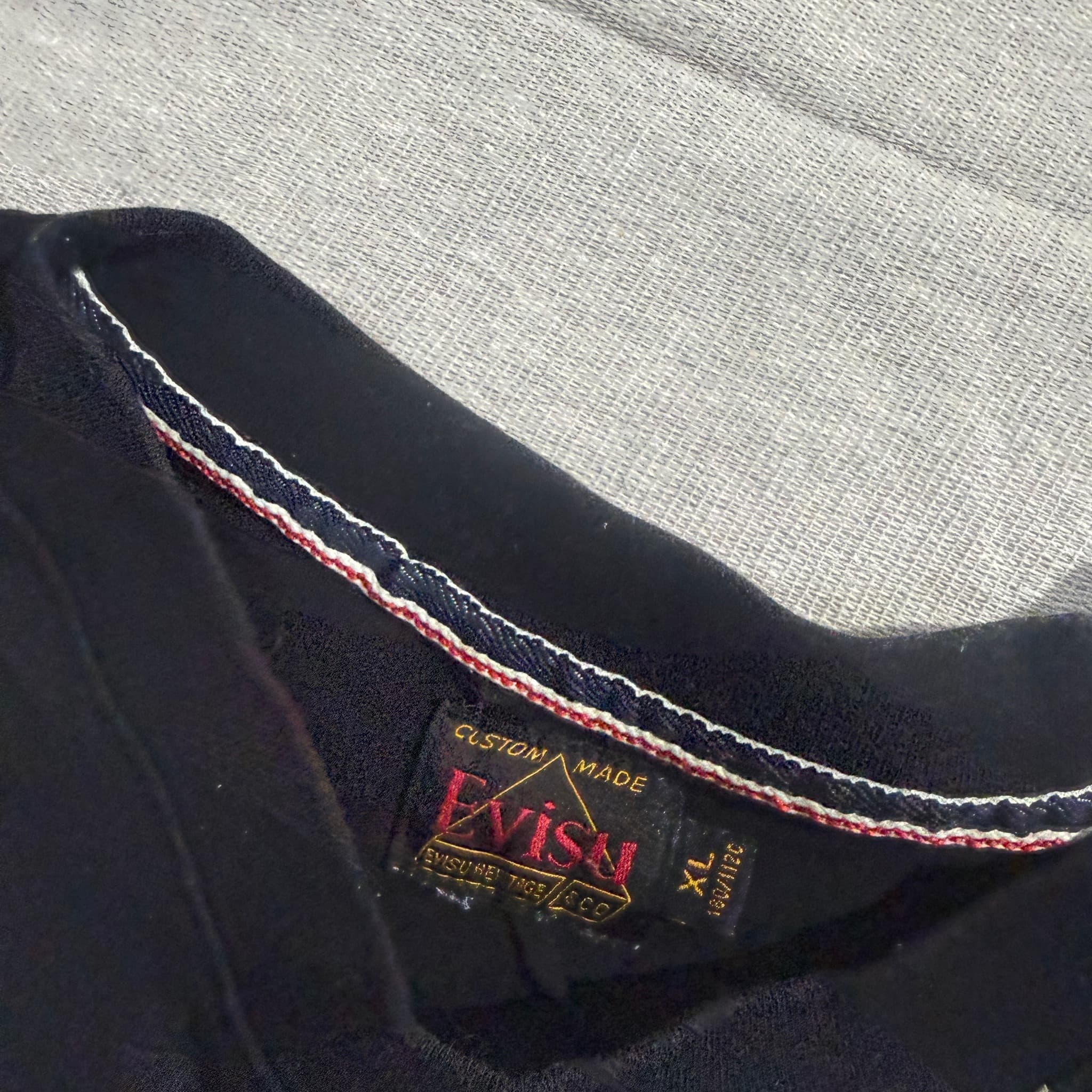 Evisu Daruma Print T-Shirt Black Size XL — photo 5 of 6