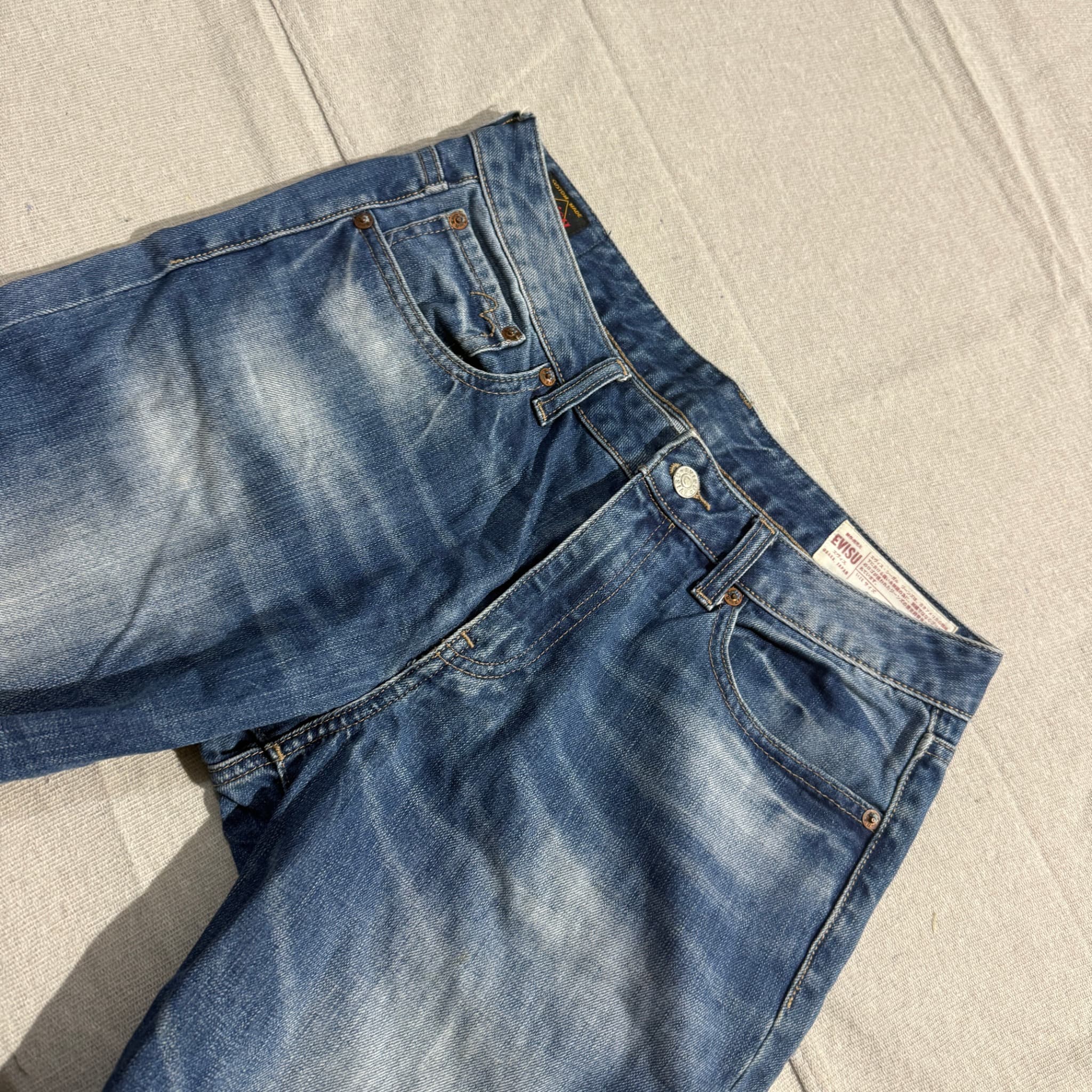 Evisu Men's Blue Denim Jeans With Floral Patchwork Detail Size 28 — photo 2 of 6