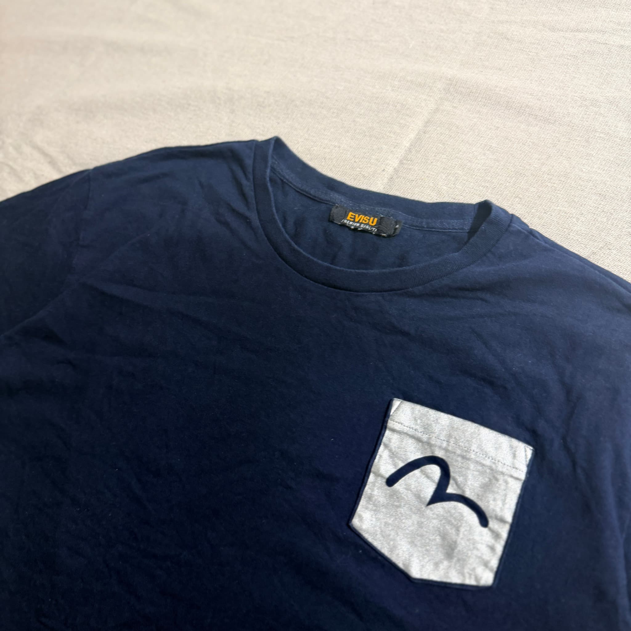Evisu Navy Blue Metallic Seagull Pocket T-Shirt — photo 4 of 8