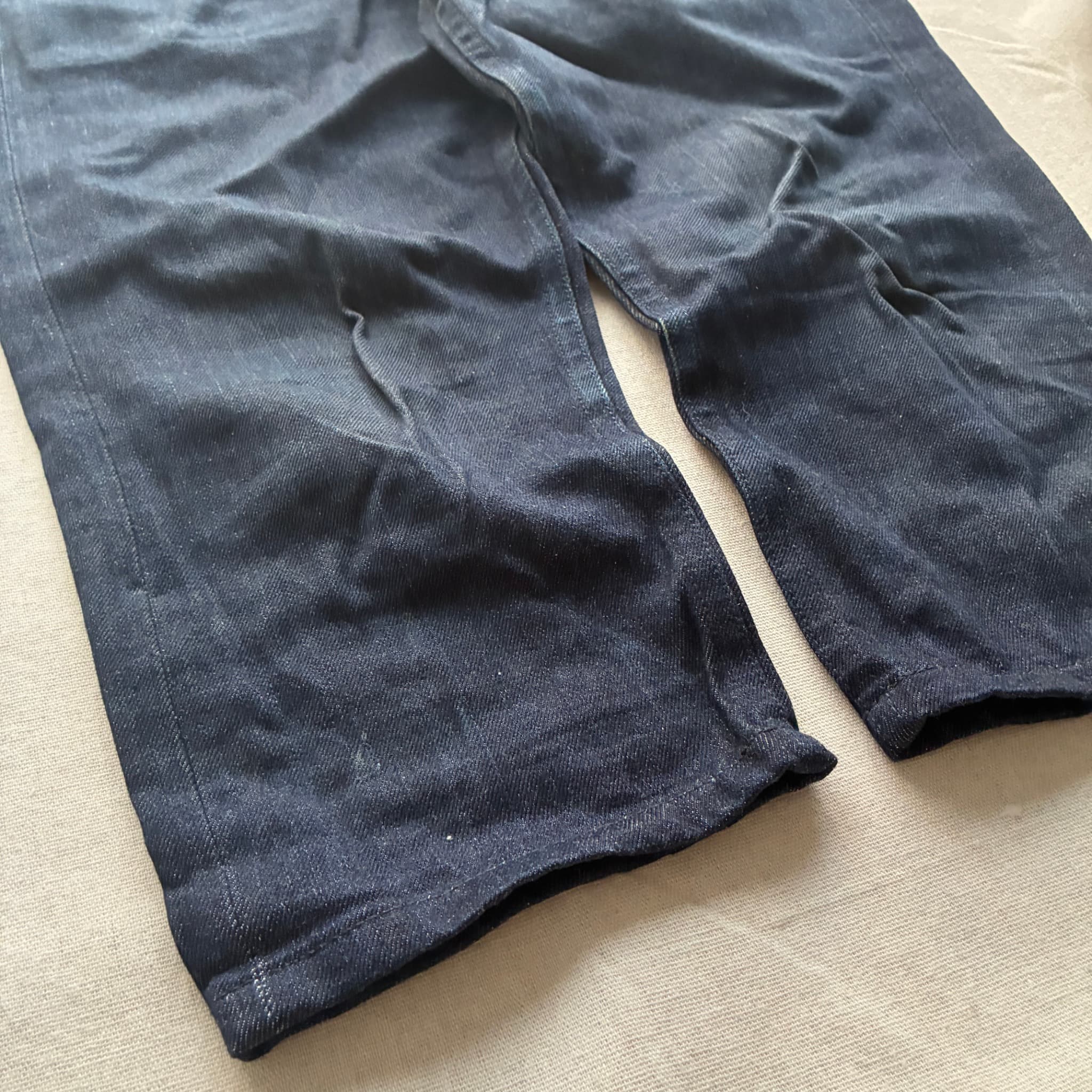 Evisu Raw Denim Jeans Dark Blue Paisley Pocket Detail Baggy Vintage 2000s — photo 3 of 8