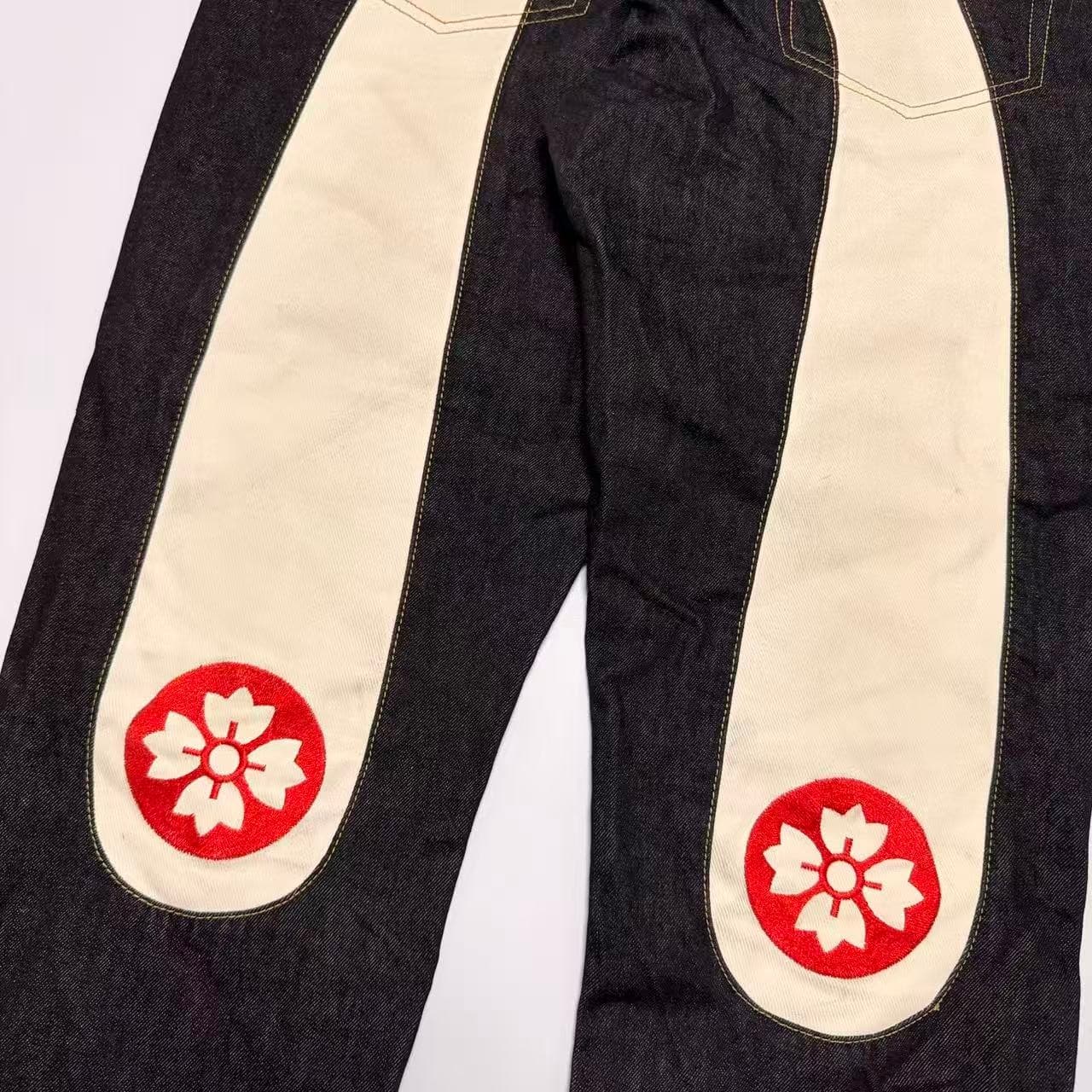 Evisu Selvage Denim Jeans Dark Wash — photo 4 of 10