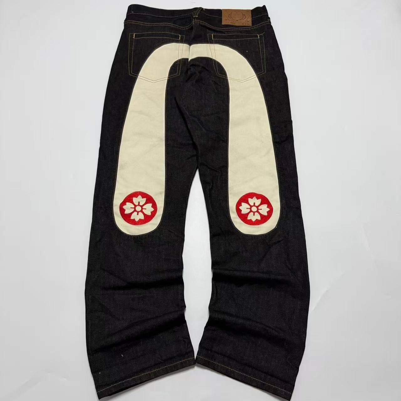 Evisu Selvage Denim Jeans Dark Wash — photo 2 of 10