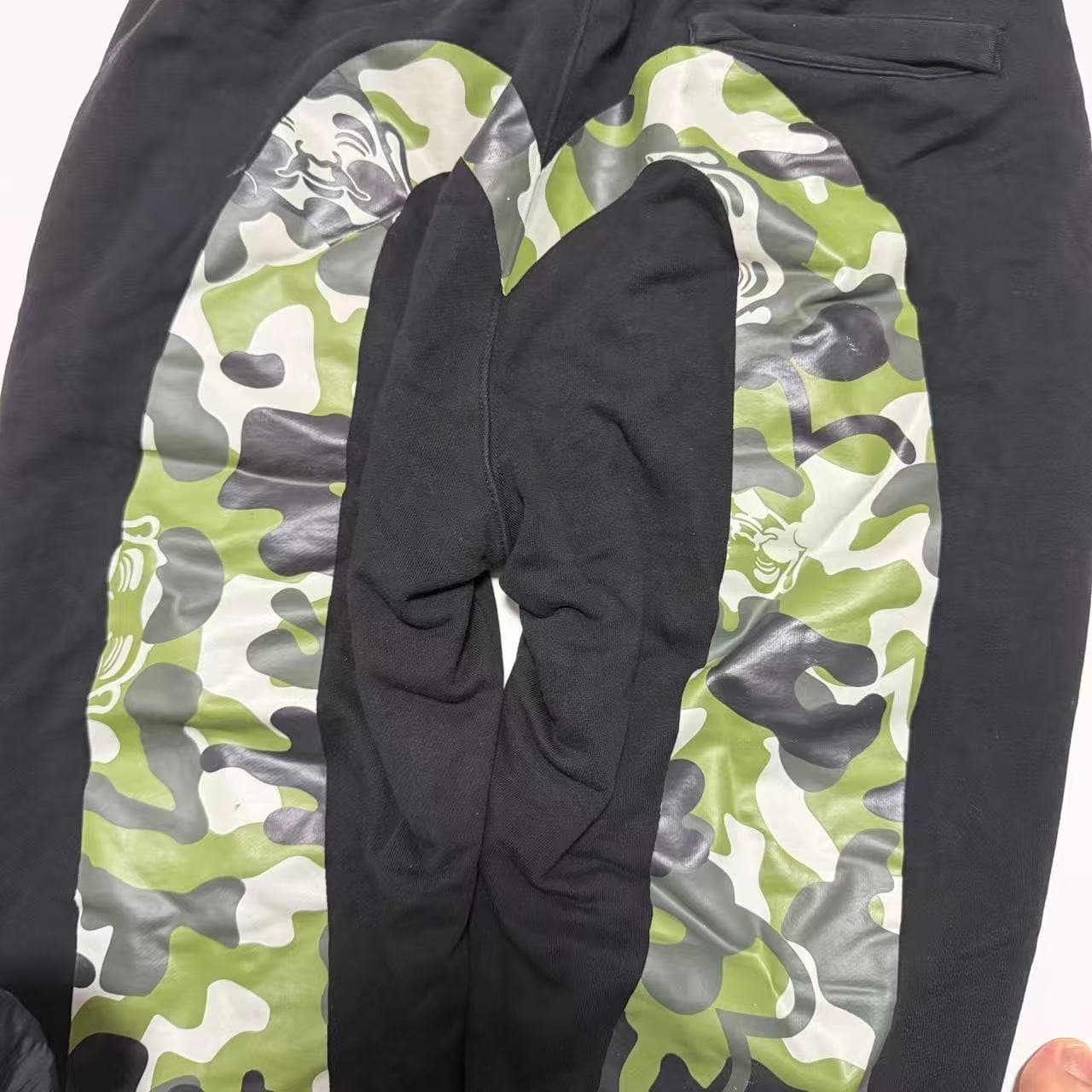 Evisu Unbeatable Black Jogger Sweatpants XL — photo 4 of 11