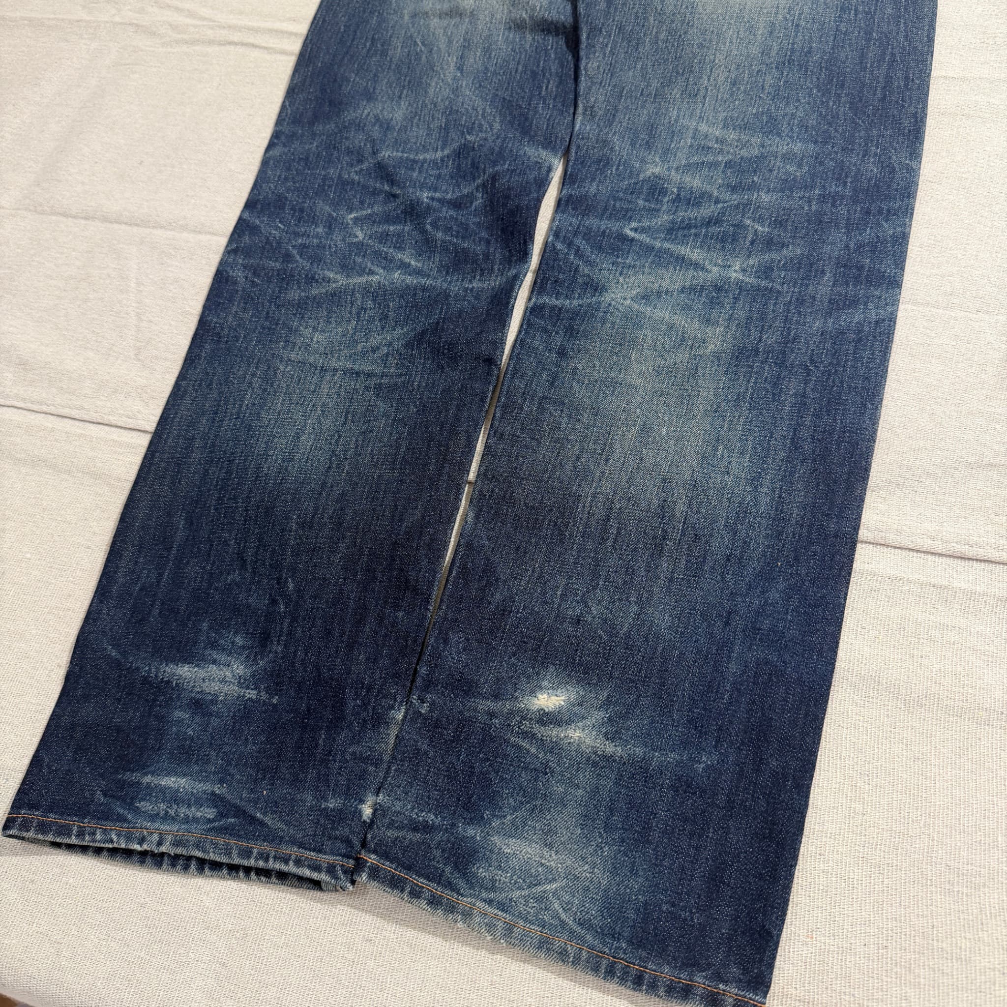 Evisu Vintage Selvedge Denim Jeans Blue Painted Pockets Size 32x34 — photo 5 of 11