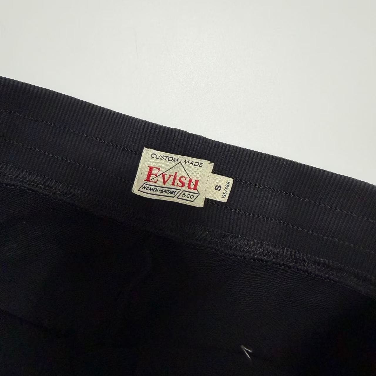 Evisu Women's Black Logo Patch Sweatpants Size S — photo 3 of 11