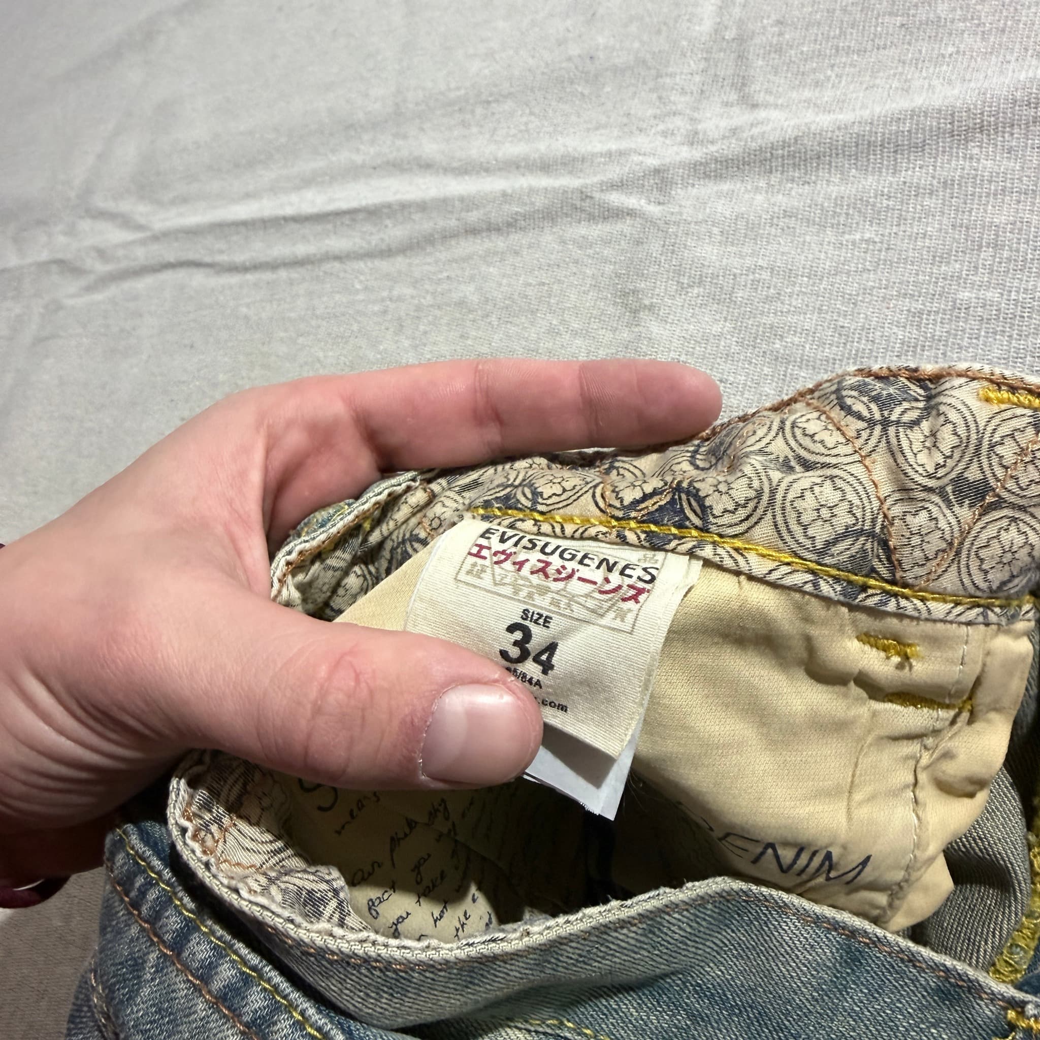 EVISUGENES Distressed Light Wash Jeans 34 — photo 8 of 12