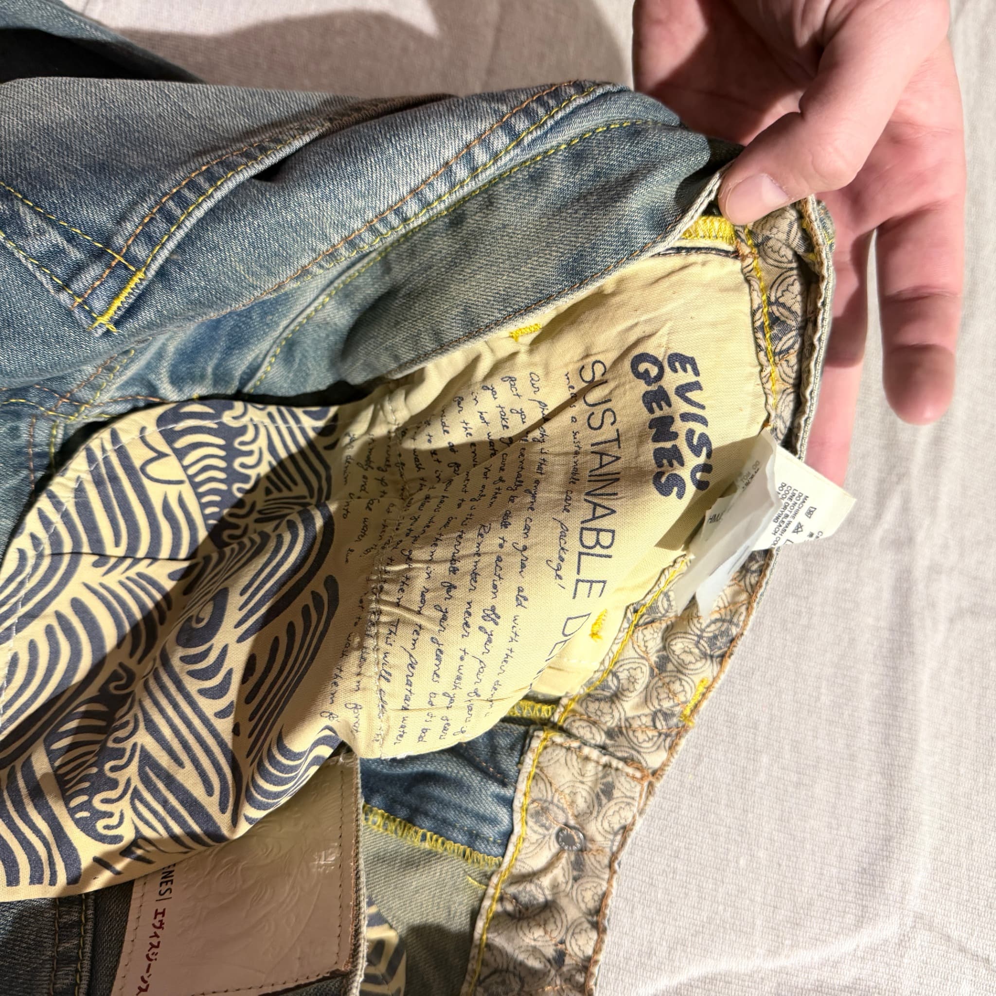 EVISUGENES Distressed Light Wash Jeans 34 — photo 10 of 12