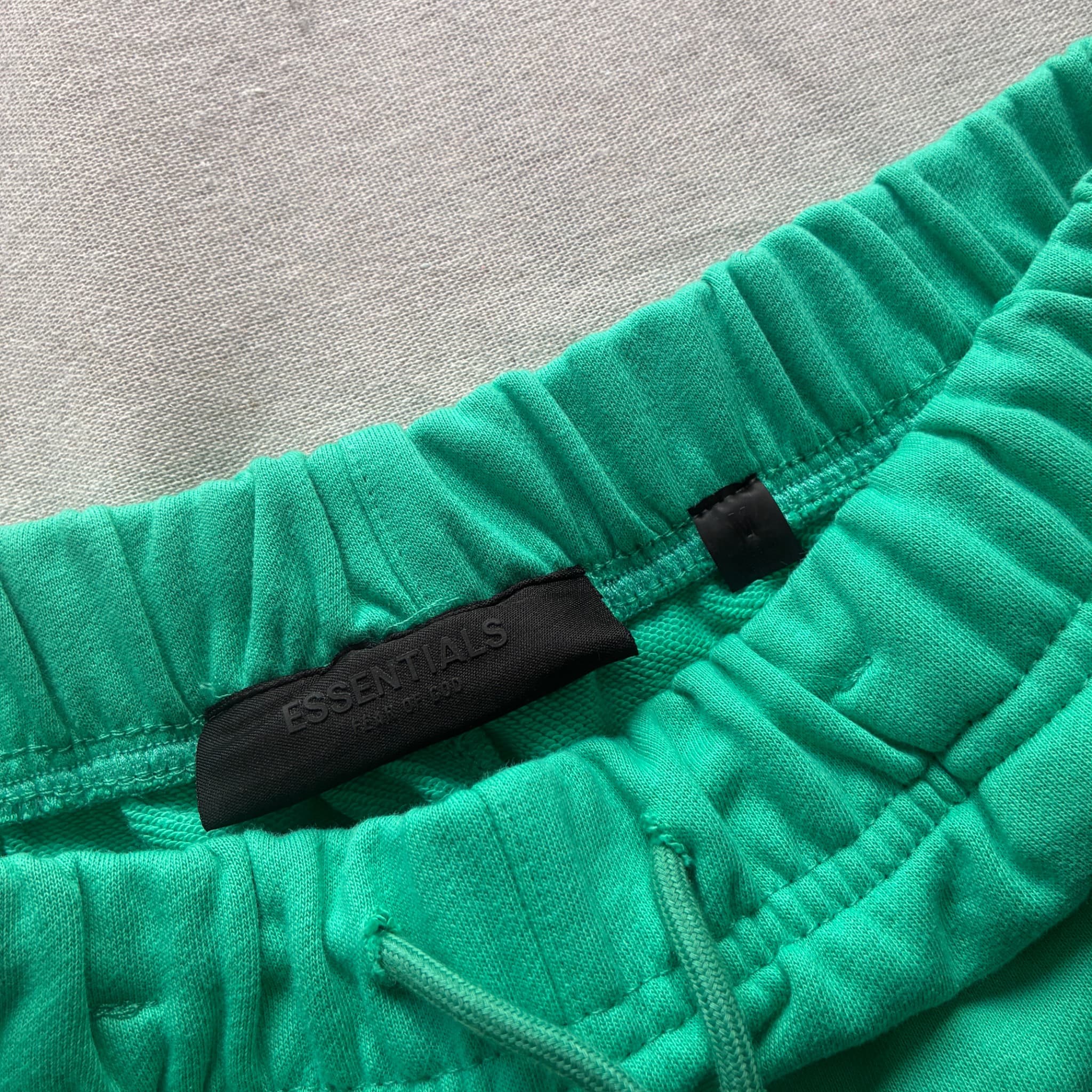 FEAR OF GOD Green Sweat Shorts Size M — photo 4 of 6