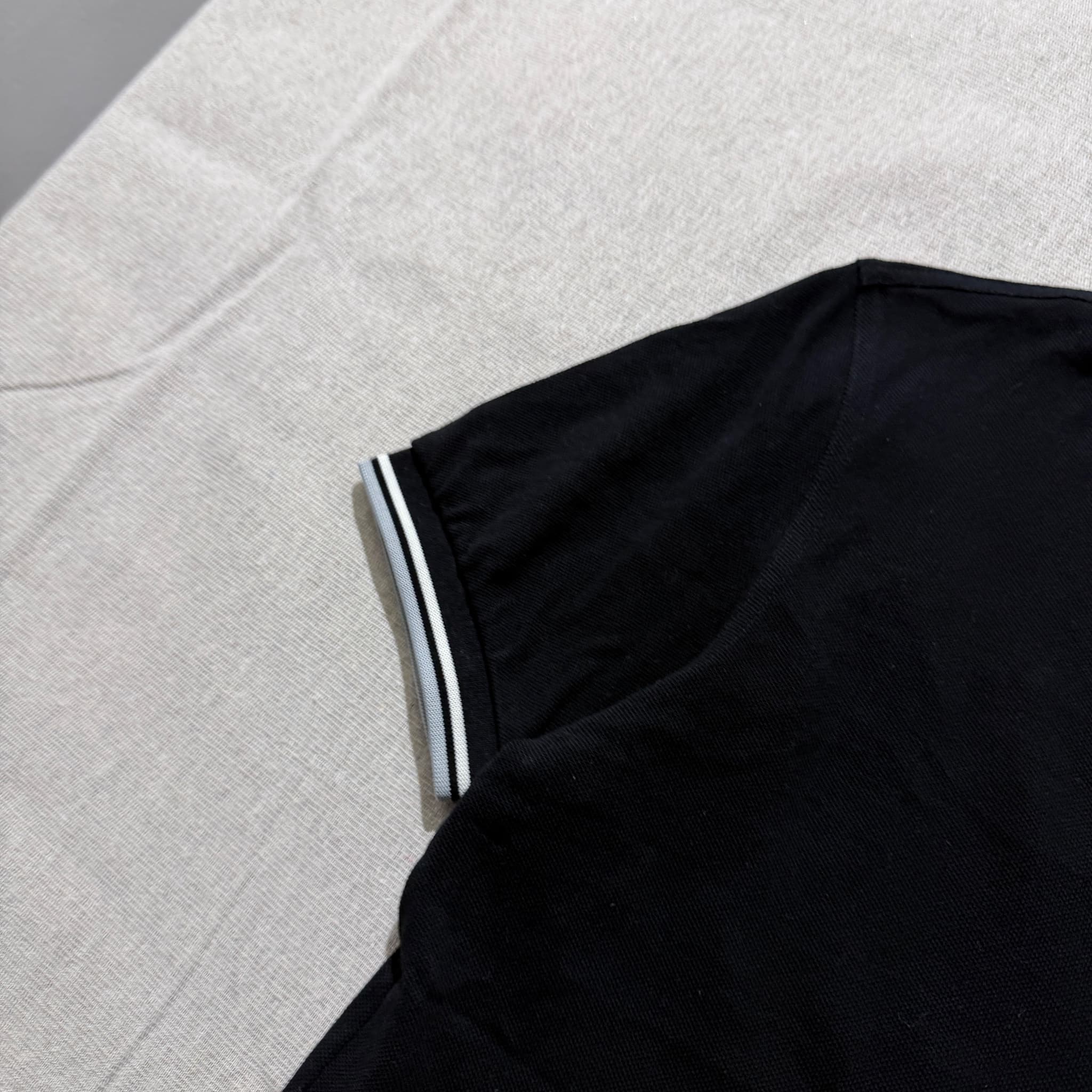 Fred Perry M3600 Twin Tipped Polo Shirt Black White Size M — photo 4 of 10