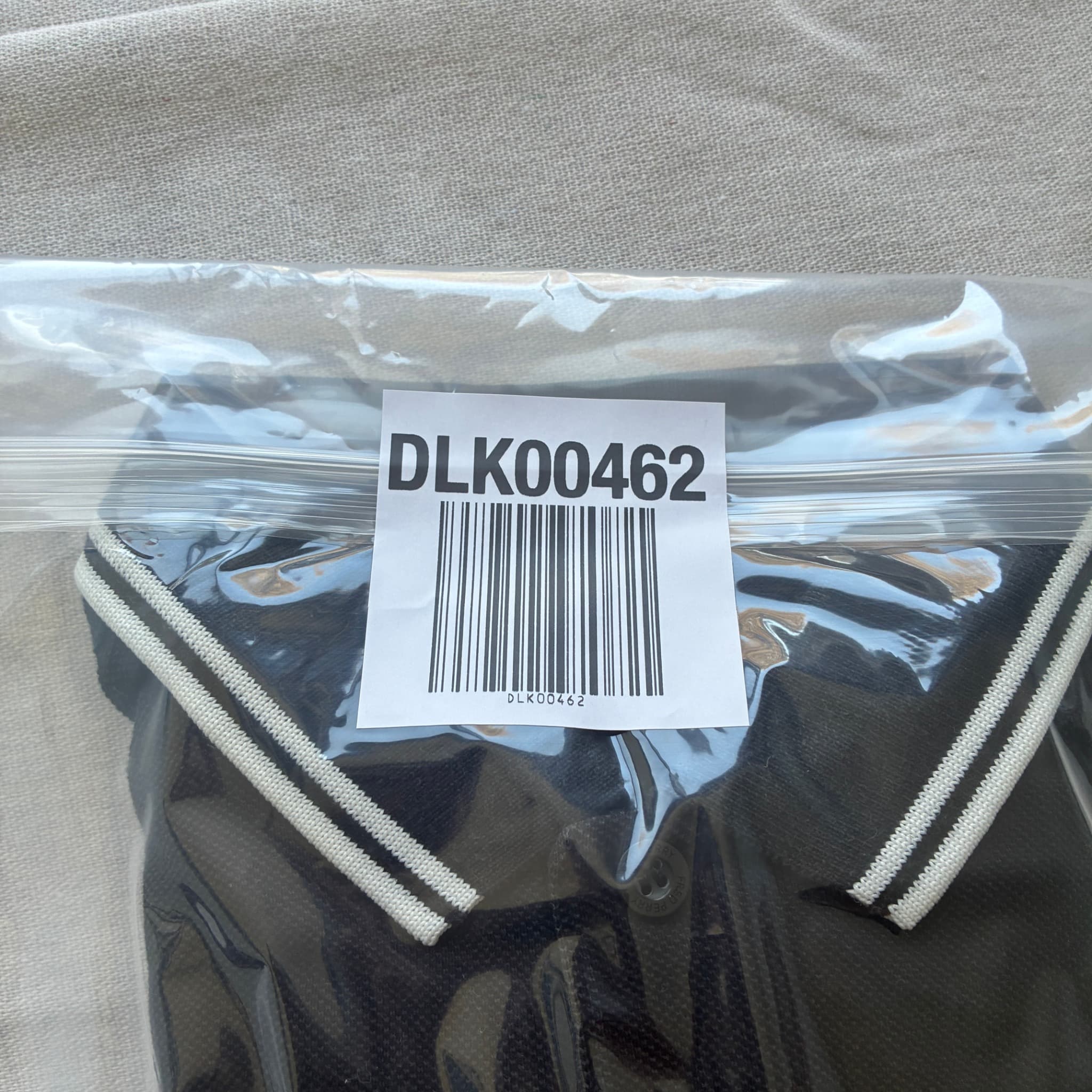 Fred Perry Twin Tipped Polo Shirt Black White Size S — photo 6 of 6