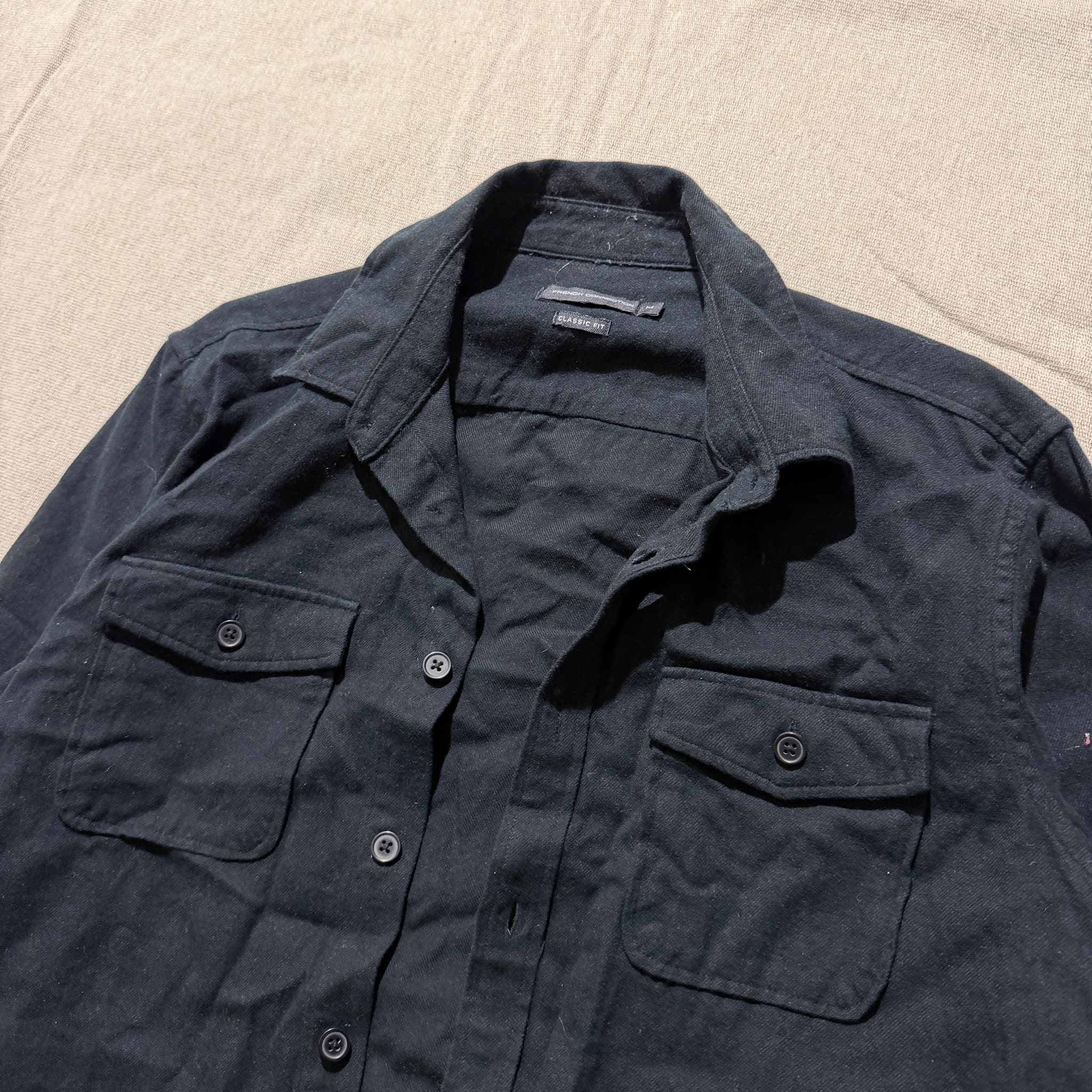 French Connection Men's Classic Fit Long Sleeve Button-Down Shirt Black Size M — photo 2 of 7