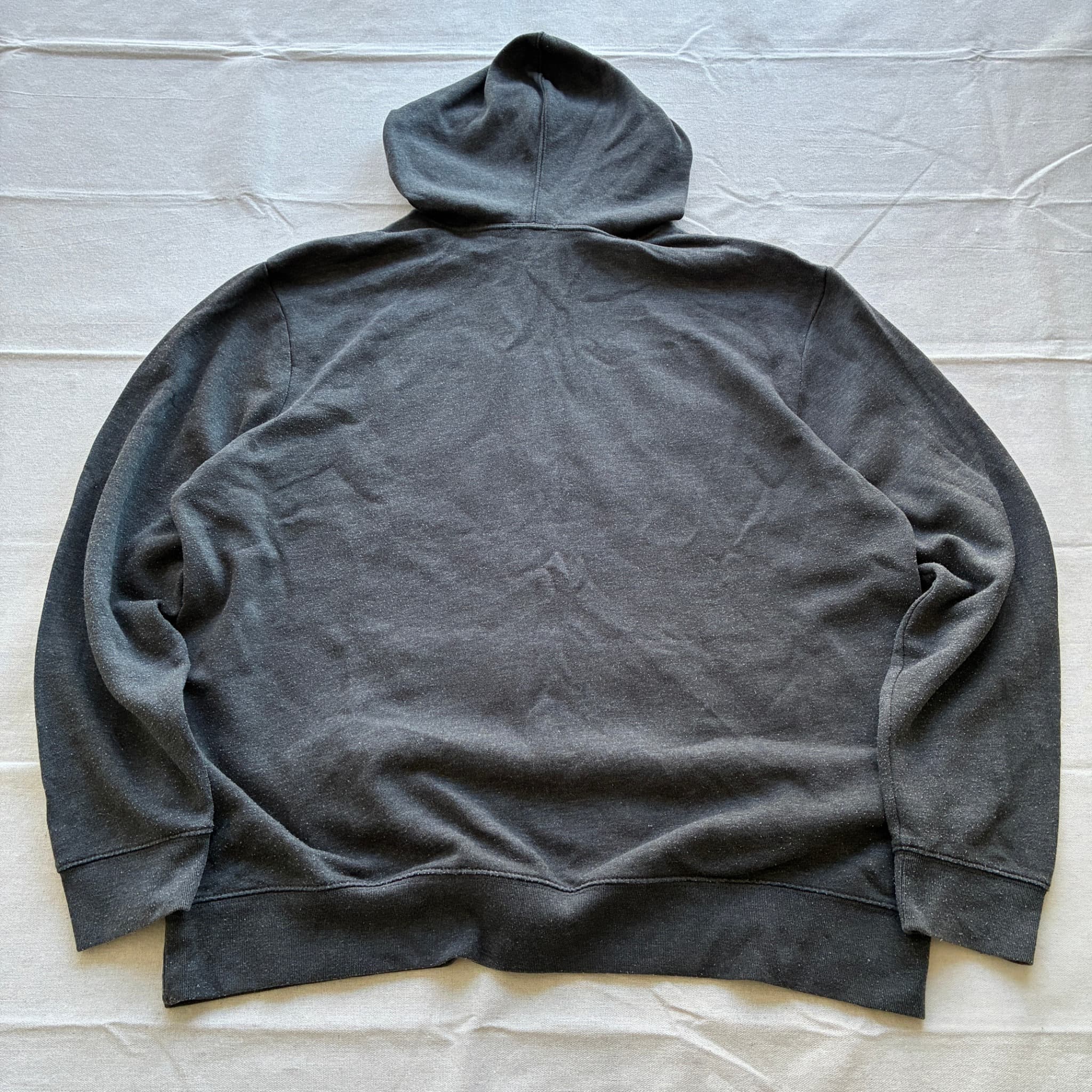 Gap Arch Logo Hoodie With American Flag Print — photo 5 of 6