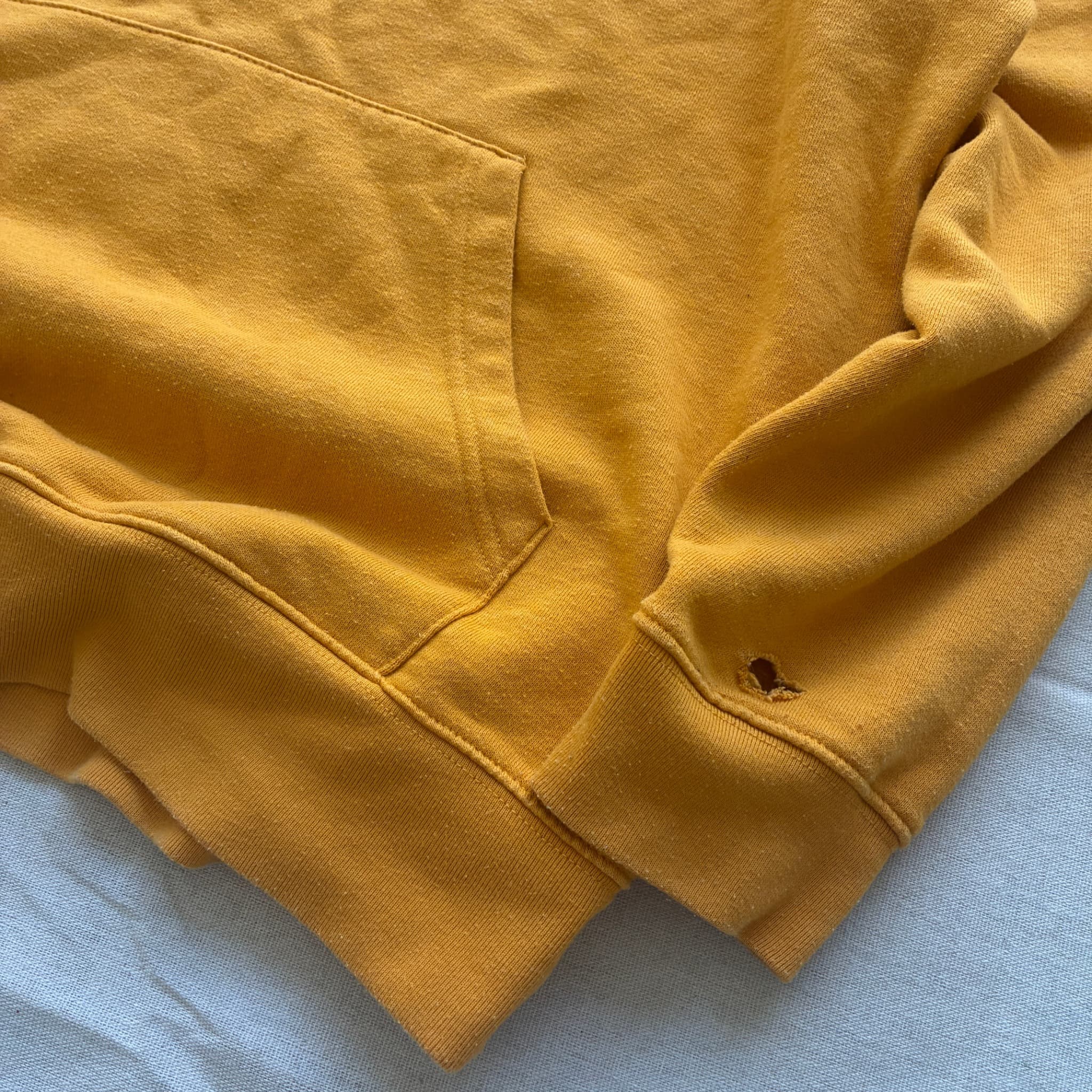 Gap Arch Logo Pullover Hoodie Mustard Yellow L — photo 2 of 6