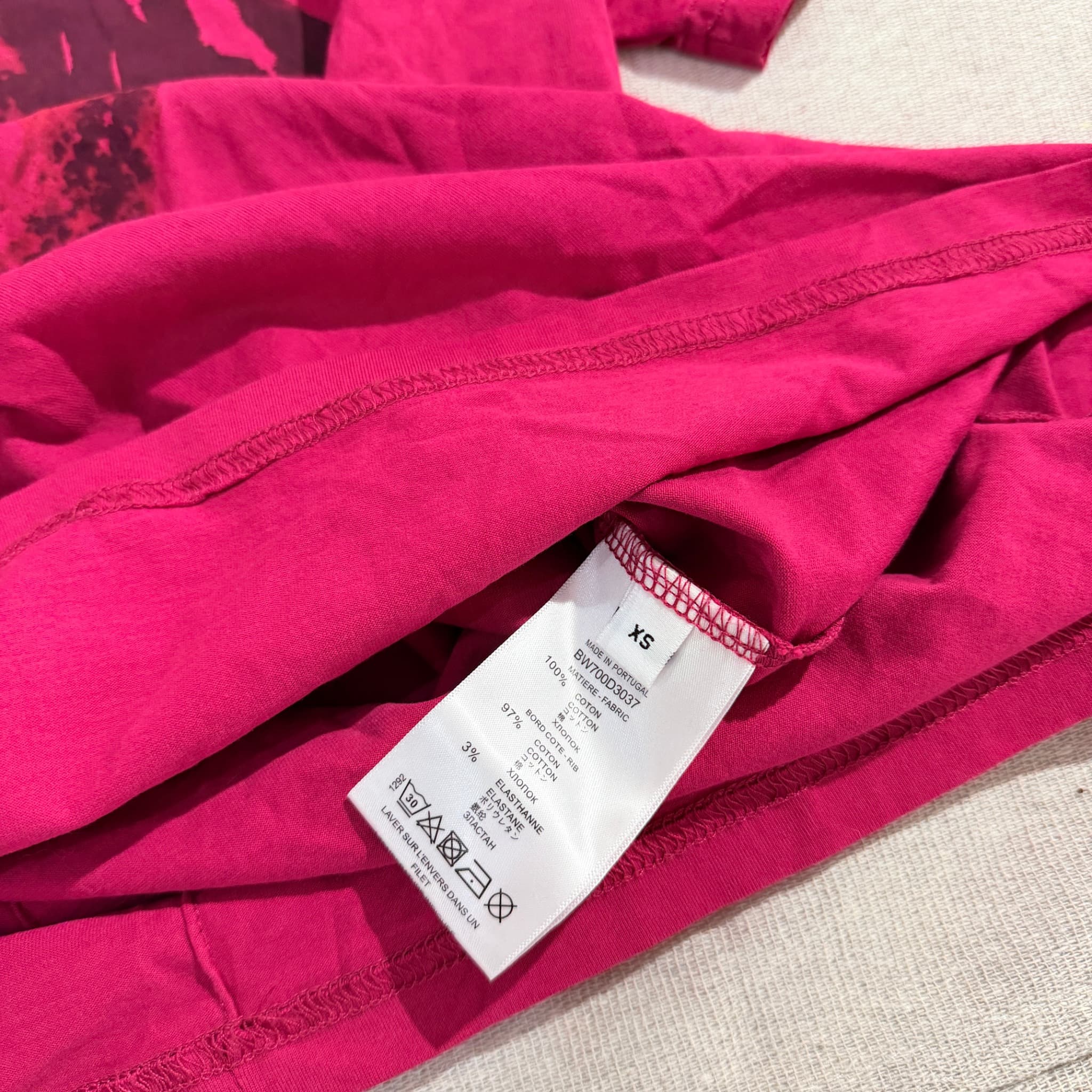 Givenchy Rottweiler Print T-Shirt Pink Size XS — photo 4 of 8