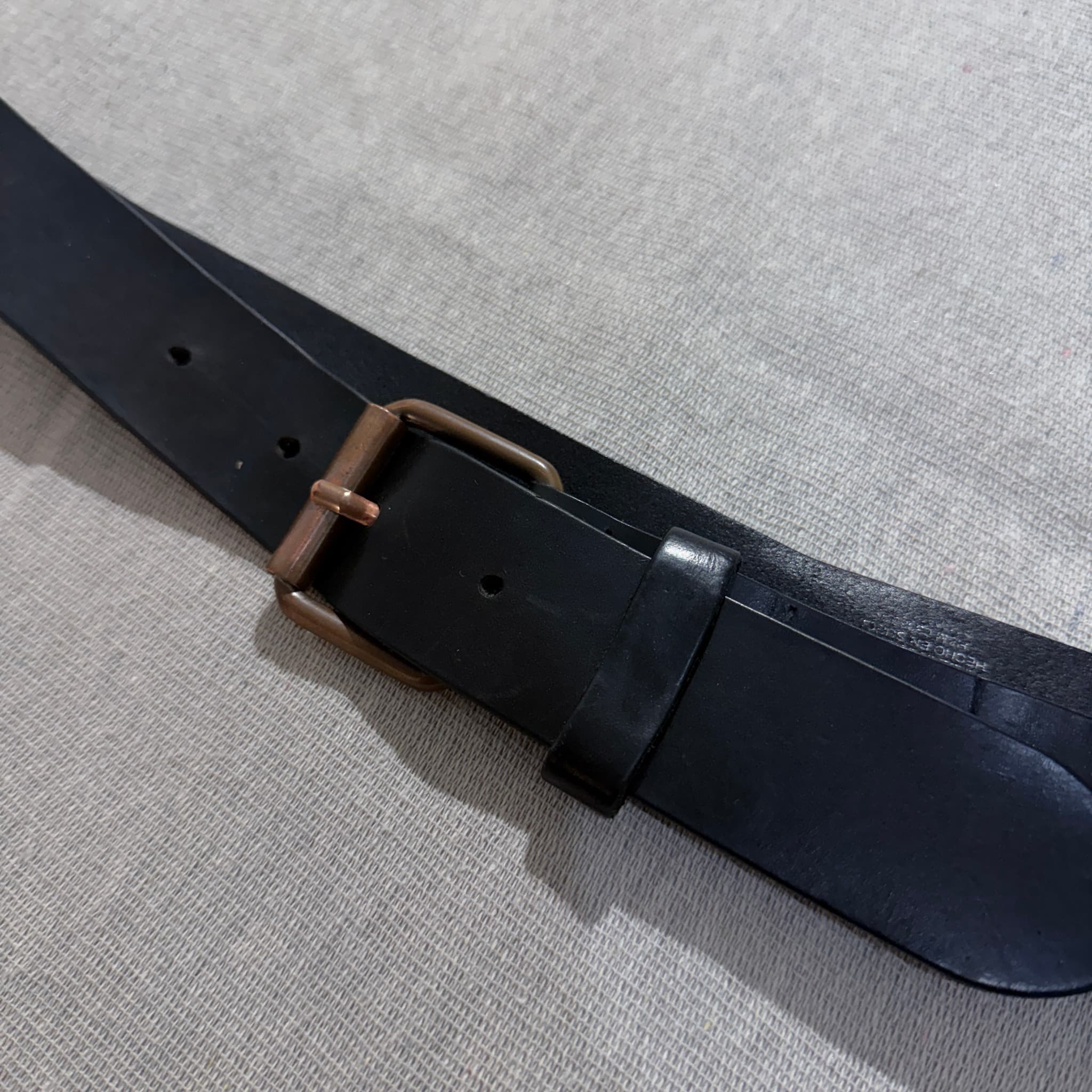 H&M Black Leather Belt With Bronze Buckle Size 95 — photo 2 of 6