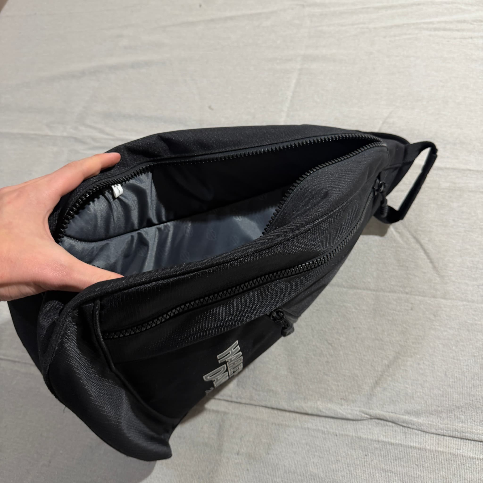 Harley-Davidson 115th Anniversary Sling Backpack Black — photo 4 of 7