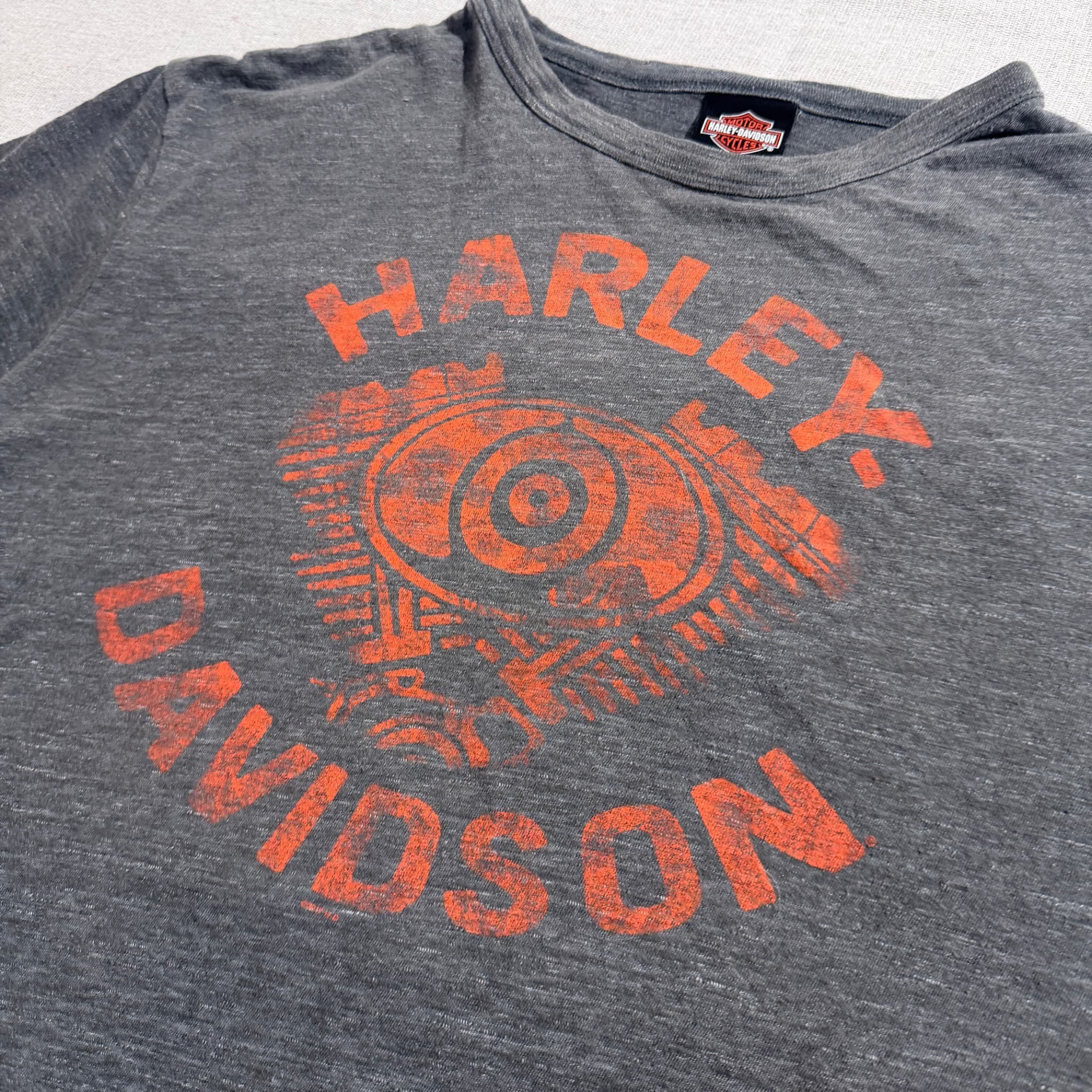 Harley-Davidson Men's Grey Distressed Engine Graphic T-Shirt — photo 2 of 4