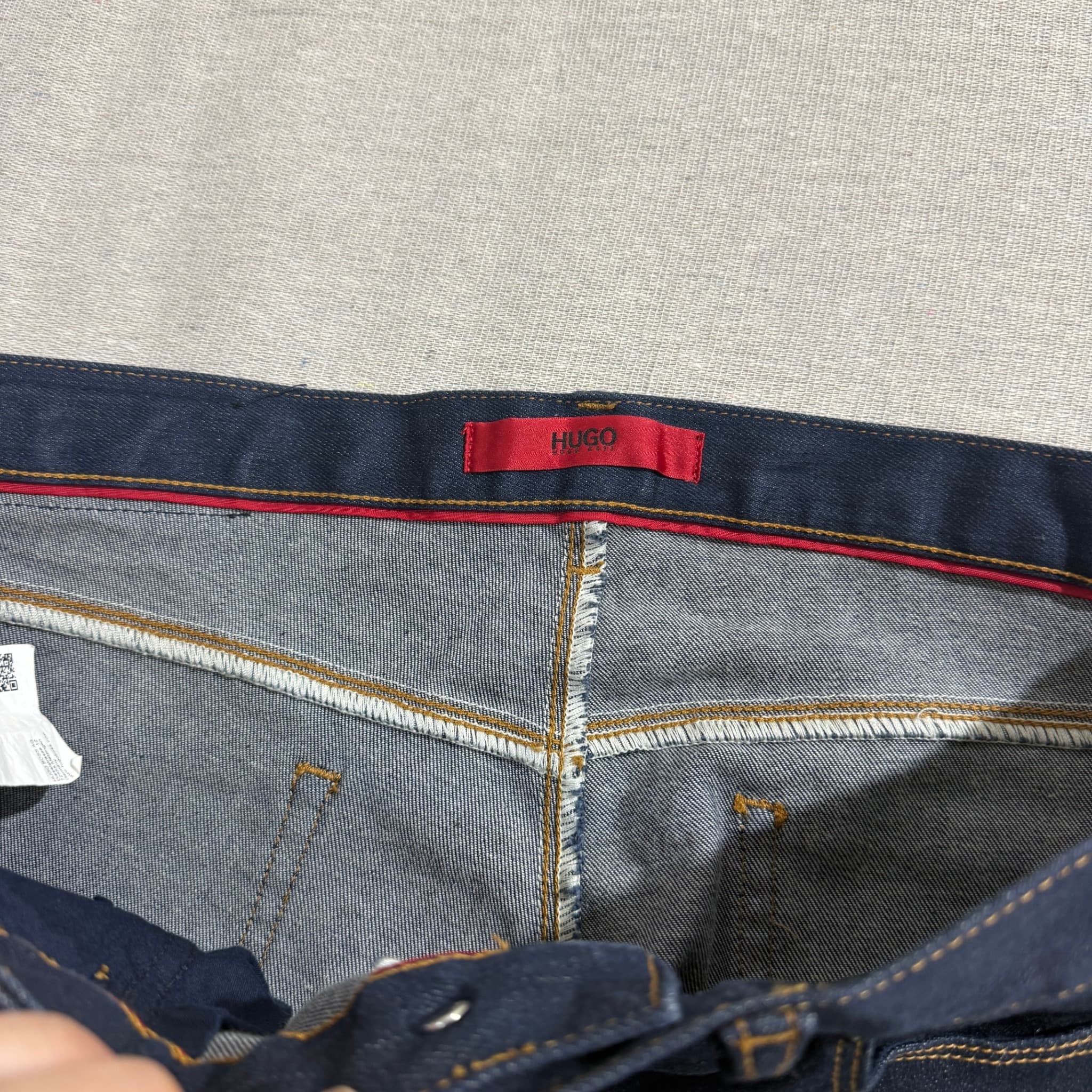 Hugo Dark Blue Slim Fit Denim Jeans — photo 4 of 7