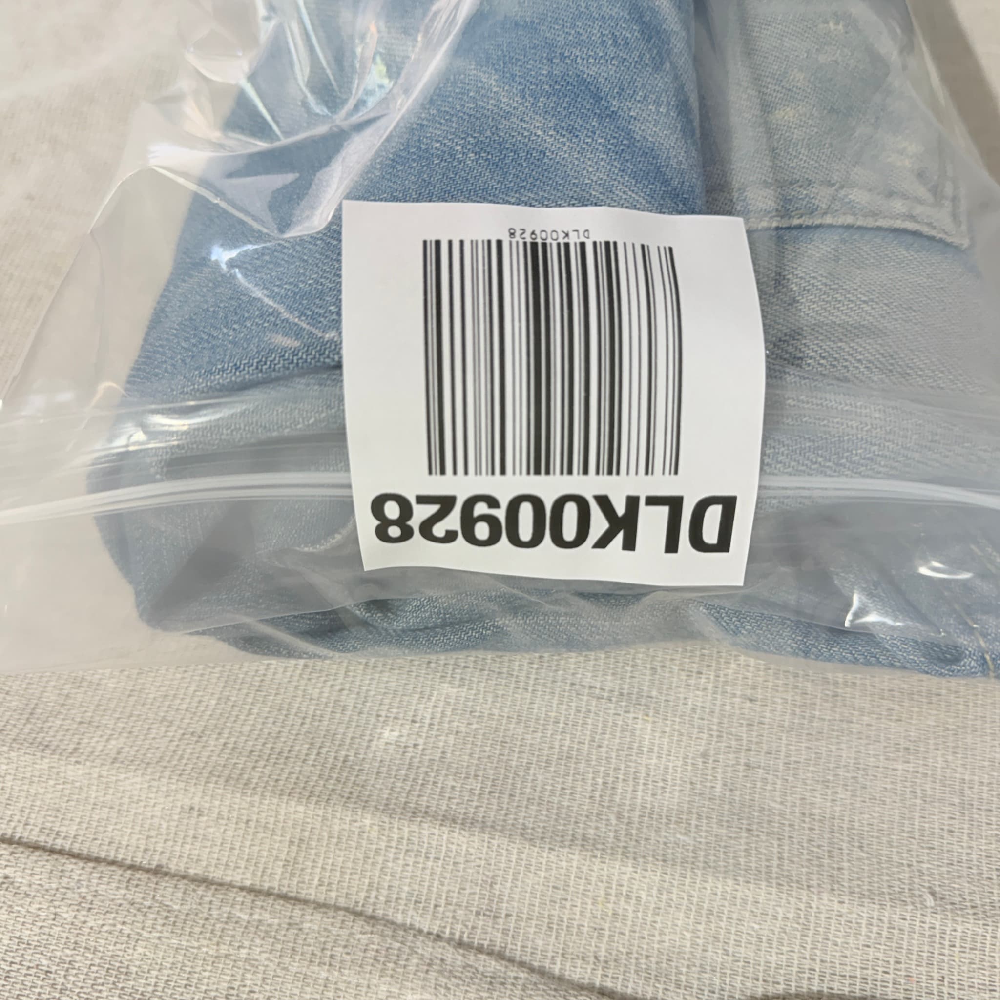 Industry Men's Light Wash Distressed Denim Jeans W32 — photo 9 of 9