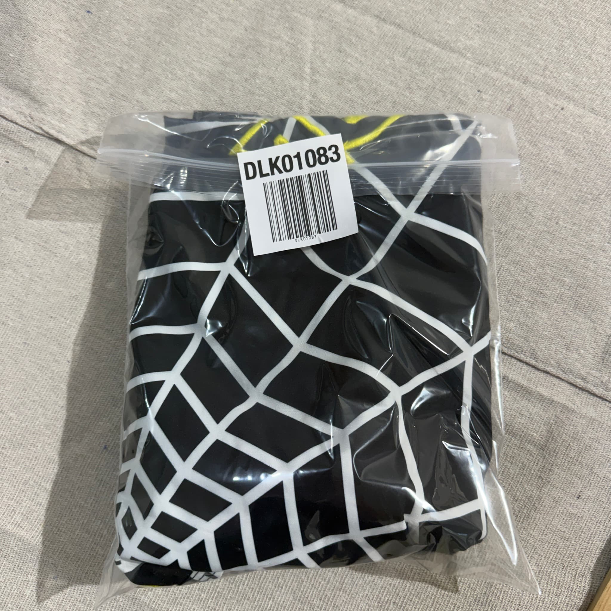 Jetpilot Men's Black & Yellow Boardshorts Size 36 — photo 6 of 6