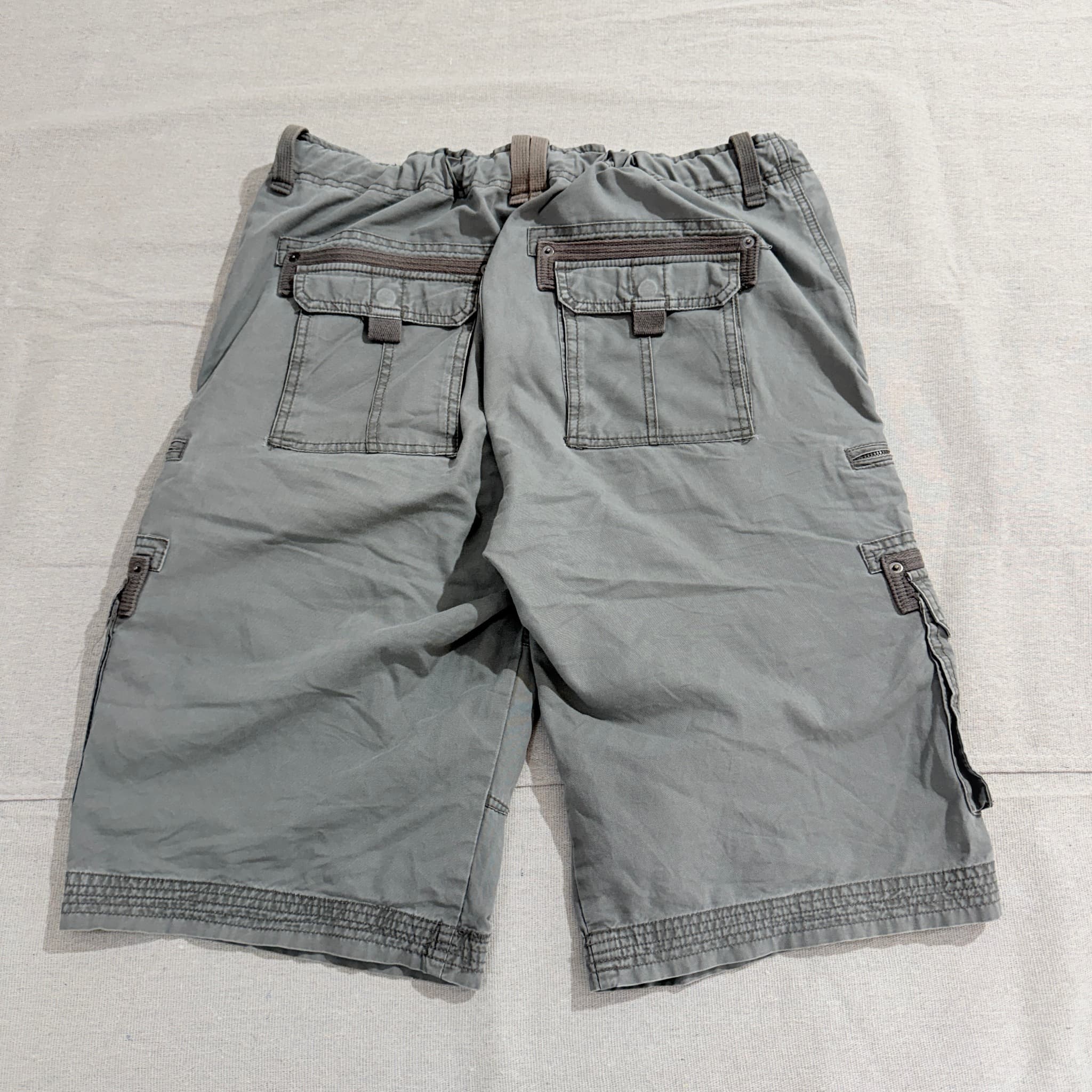 Just Jeans Men's Grey Cargo Shorts Utility Pockets Size 38 — photo 6 of 8