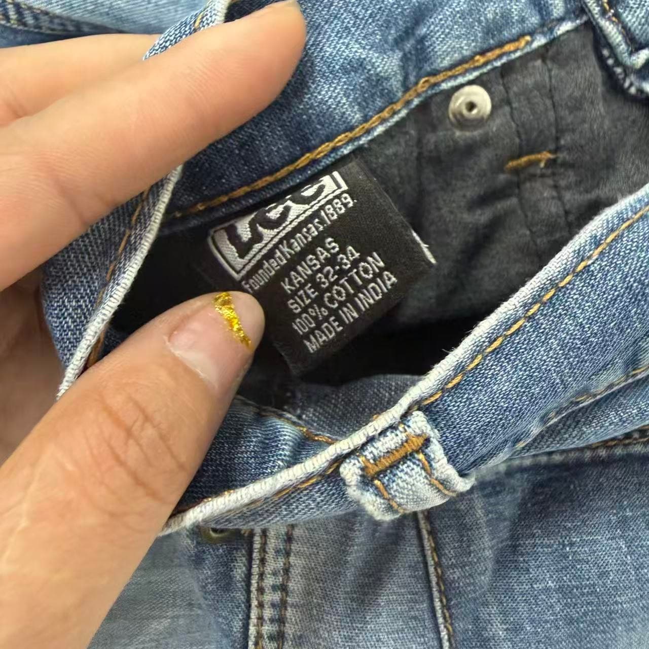 Lee Men's Blue Straight Leg Jeans Size 32 — photo 2 of 8