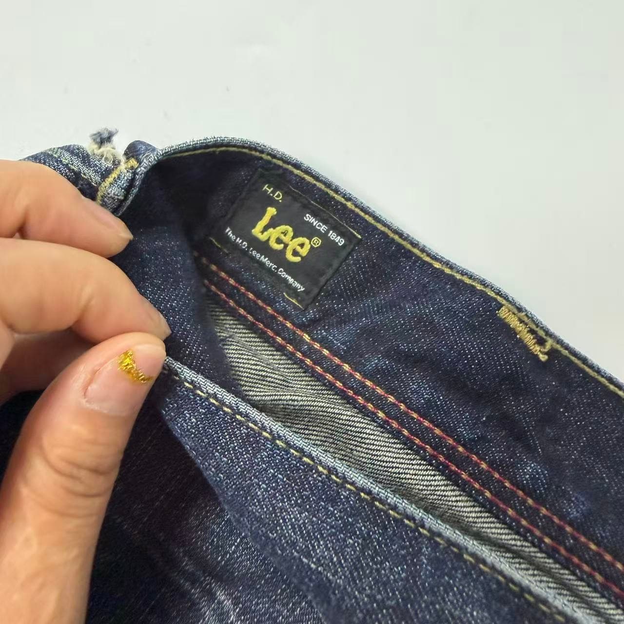 Lee Men's Dark Wash Distressed Regular Fit Jeans — photo 3 of 10