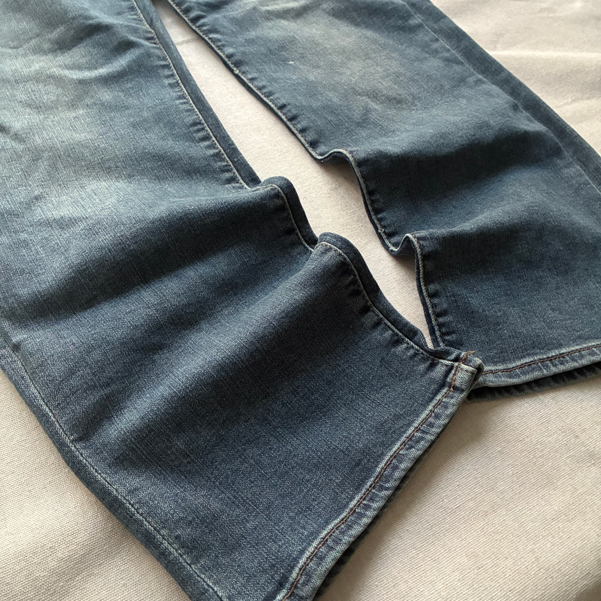 Lee Performance Series Extreme Motion Athletic Fit Tapered Leg Jeans — photo 2 of 12