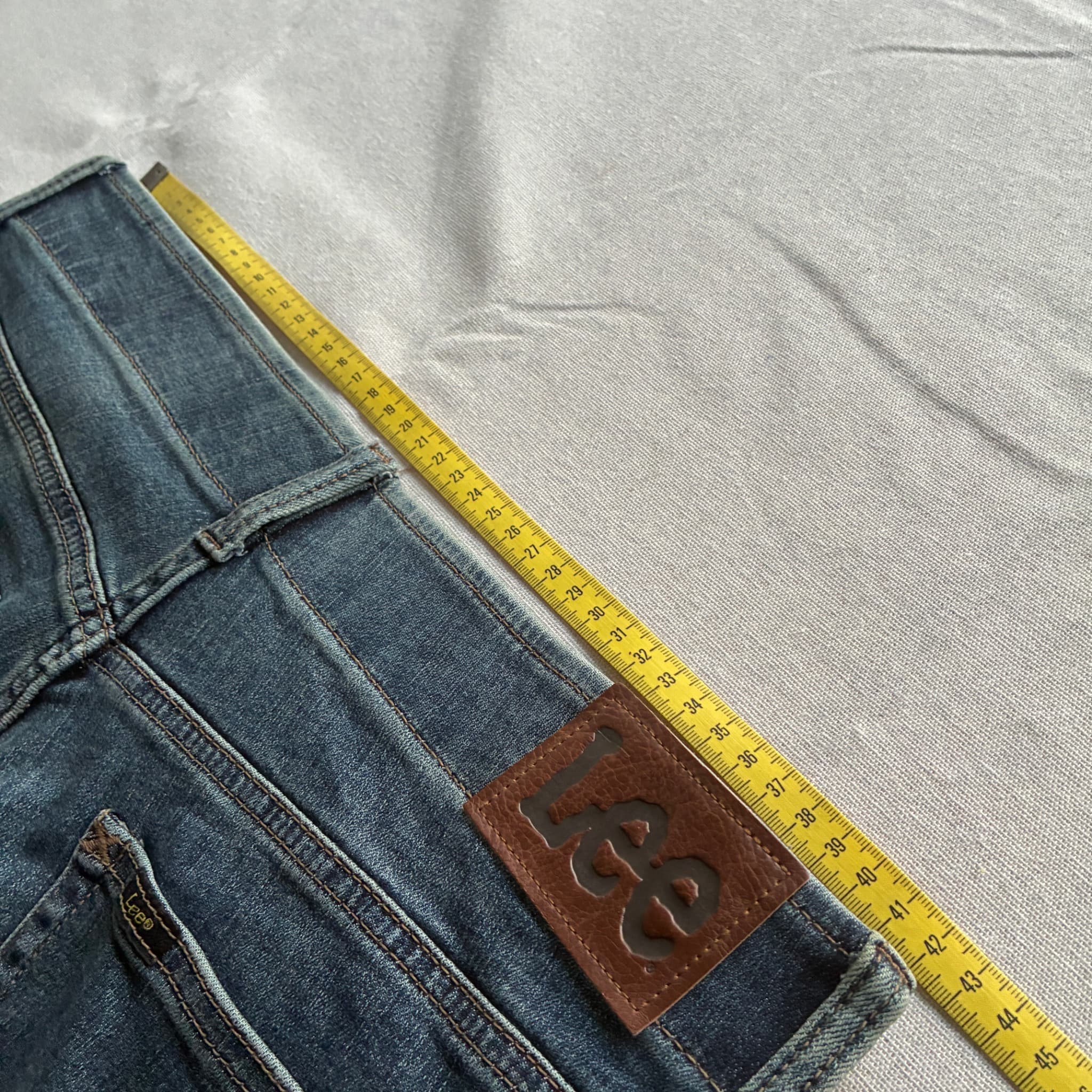 Lee Performance Series Extreme Motion Athletic Fit Tapered Leg Jeans — photo 11 of 12