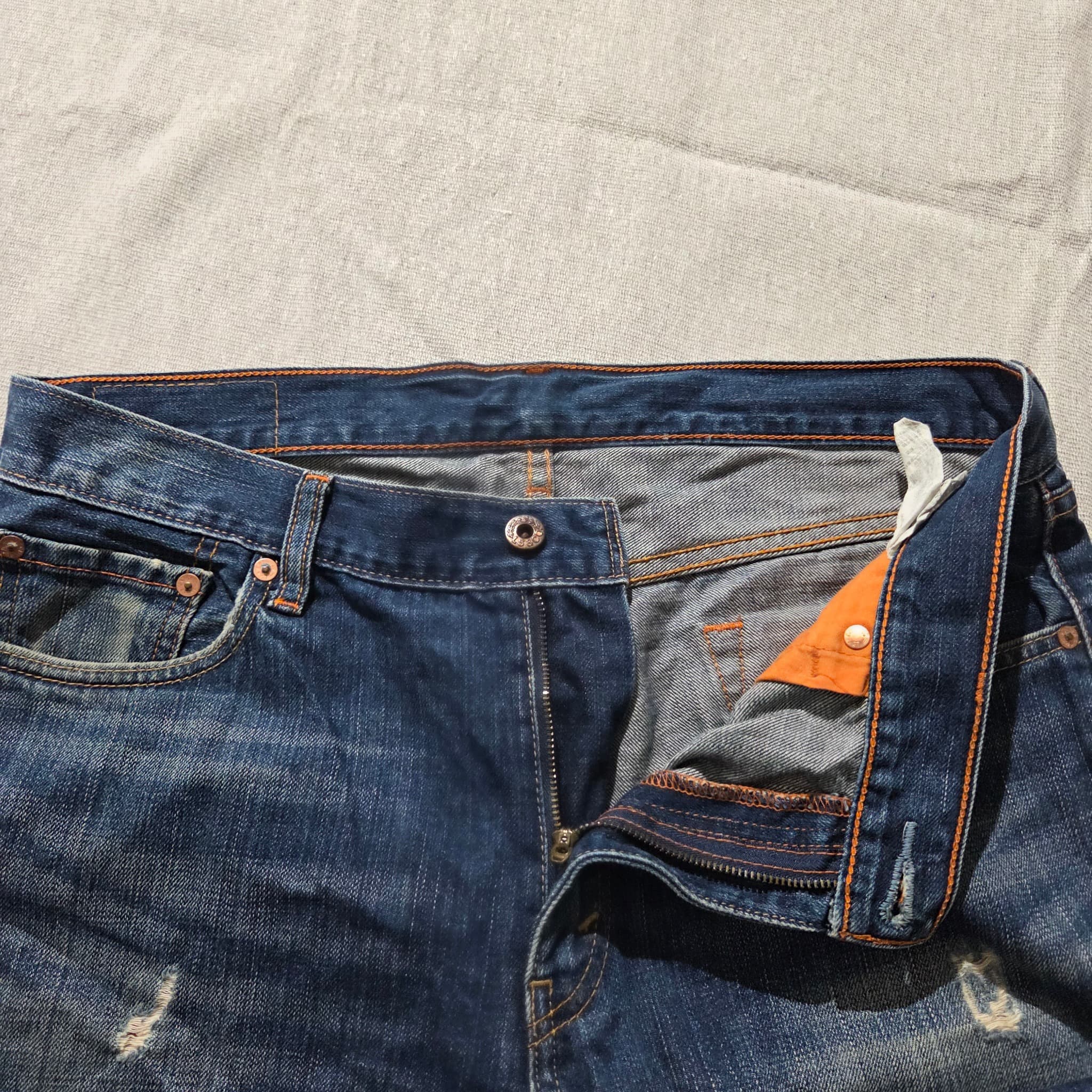 Levi's 523 Distressed Blue Denim Jeans Men's 34x34 — photo 4 of 8