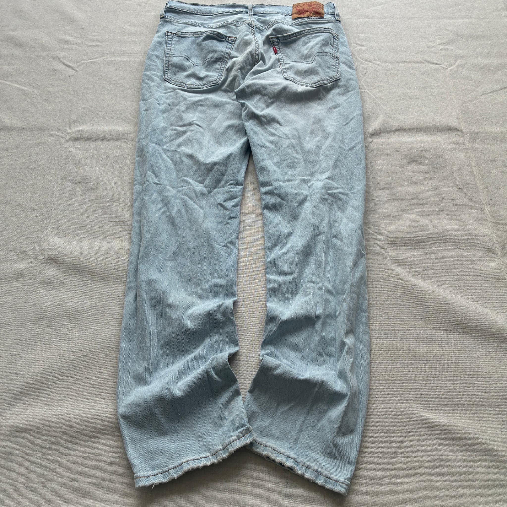 Levi's 550 Relaxed Fit Jeans Light Wash Denim Men's — photo 4 of 10