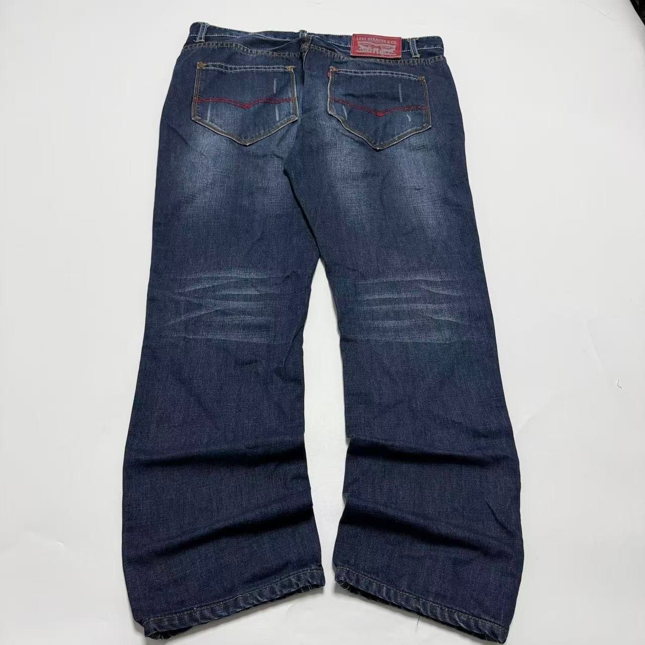 Levi's Men's Dark Wash Denim Jeans W36 L34 — photo 5 of 9