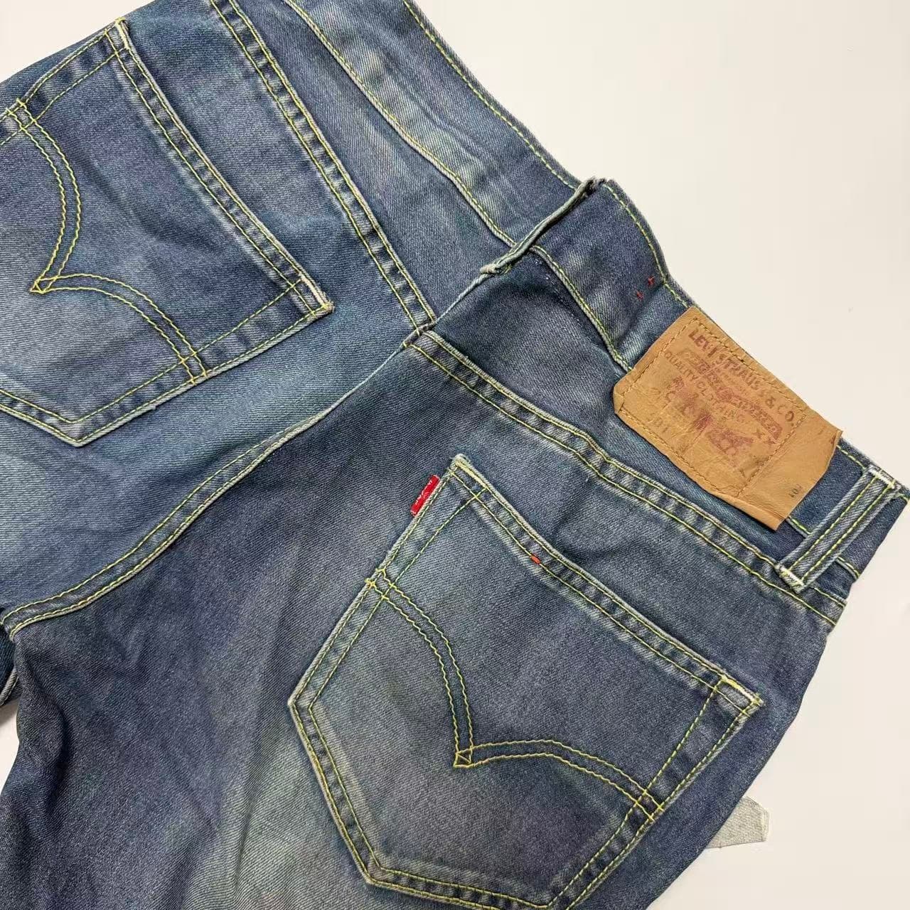 Levi's Men's Relaxed Fit Blue Denim Jeans — photo 9 of 9
