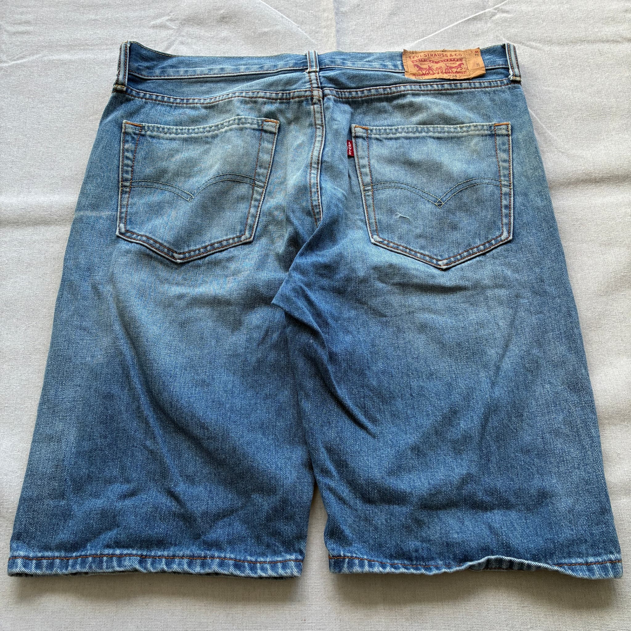 Levi Strauss & Co. 501 Original Fit Denim Shorts Blue Baggy Vintage 2000s Release 34 — photo 4 of 6