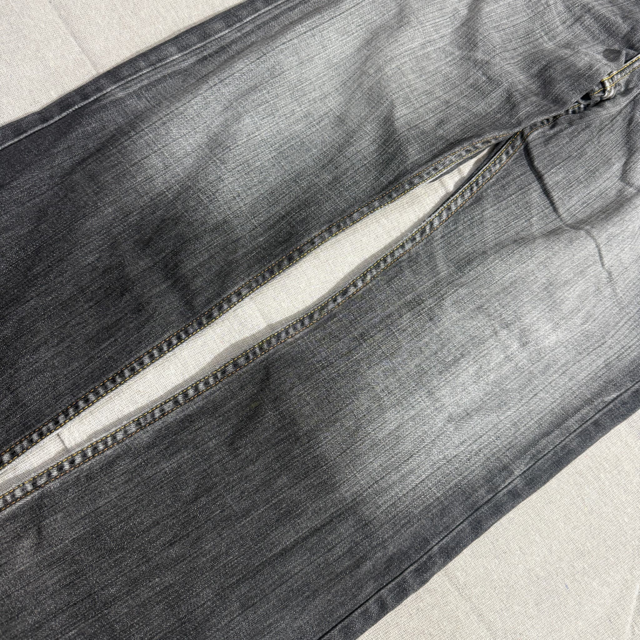 Levi Strauss & Co. 503 Regular Rise Bootcut Jeans Grey W32 L32 — photo 2 of 8