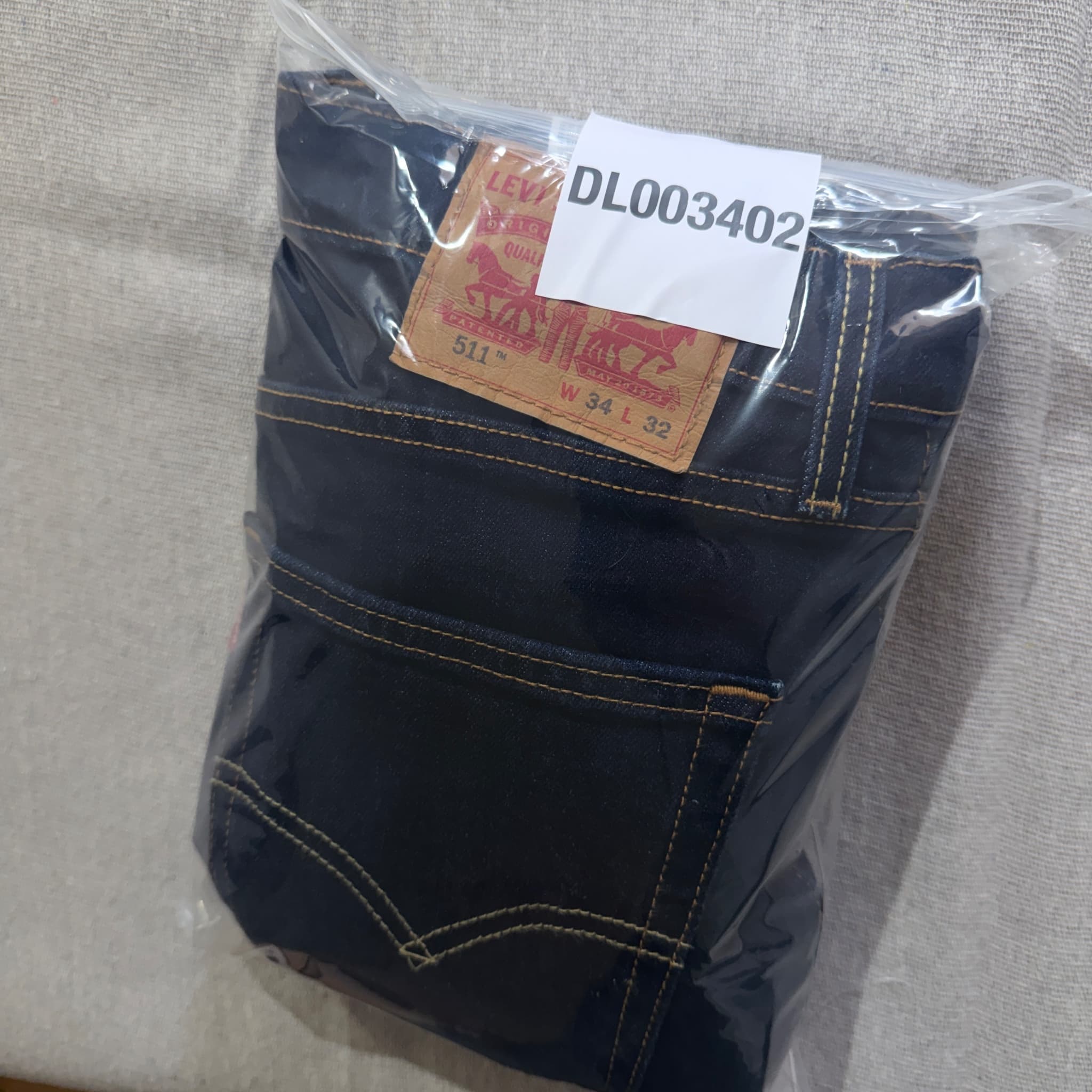 Levi Strauss & Co. 511 Slim Fit Dark Wash Denim Jeans W34 L32 — photo 8 of 8