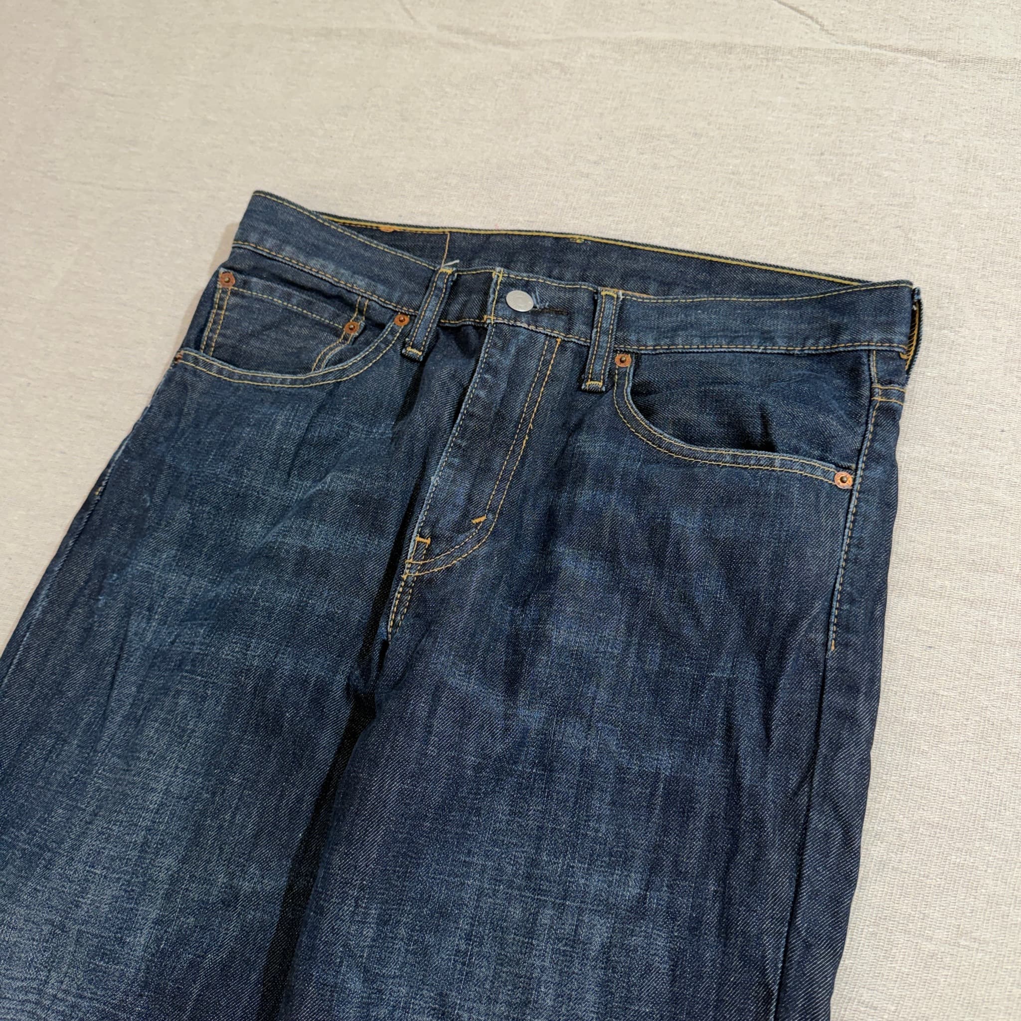 Levi Strauss & Co. 516 Regular Fit Jeans Dark Blue Denim Men's W32 L30 — photo 3 of 7