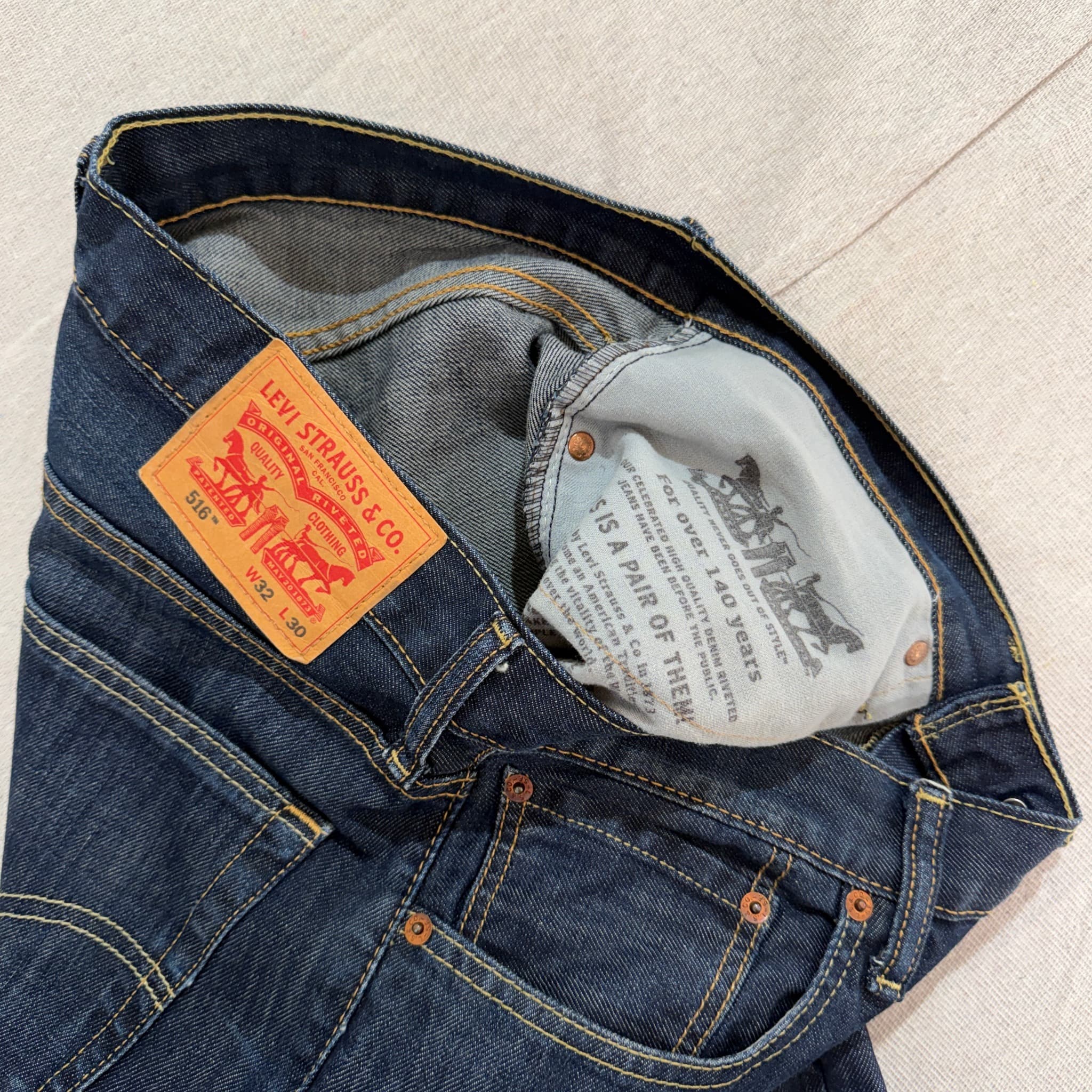 Levi Strauss & Co. 516 Regular Fit Jeans Dark Blue Denim Men's W32 L30 — photo 4 of 7