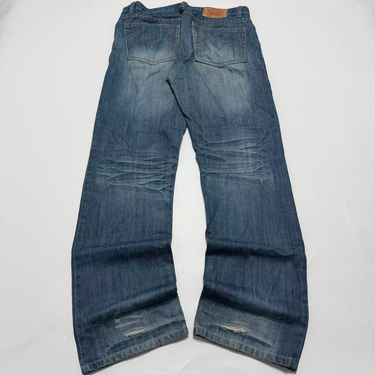 LEVI STRAUSS & CO. 523 Blue Denim Jeans Men's Size 32 — photo 4 of 10