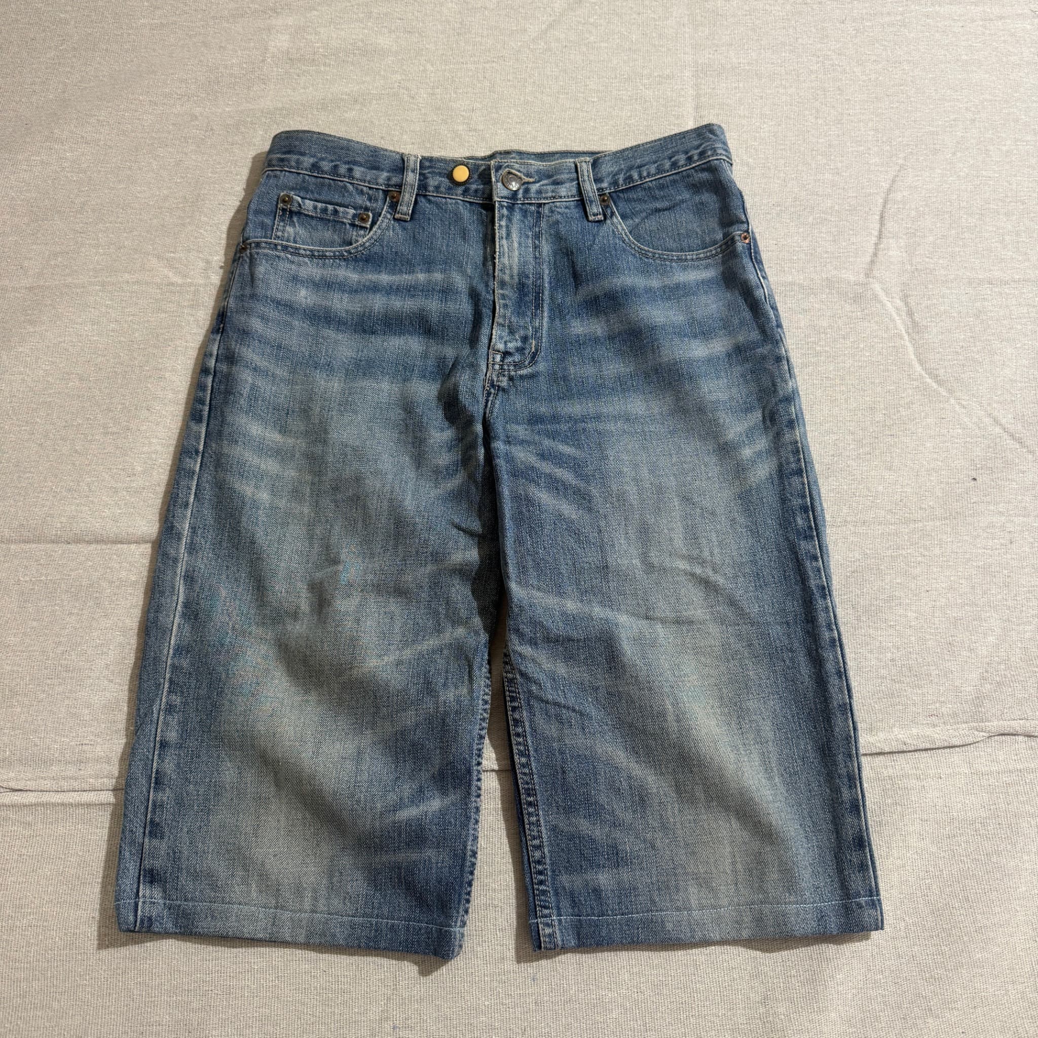 LEVI STRAUSS & CO. 552 Relaxed Fit Denim Shorts Blue Size 31 — photo 1 of 7