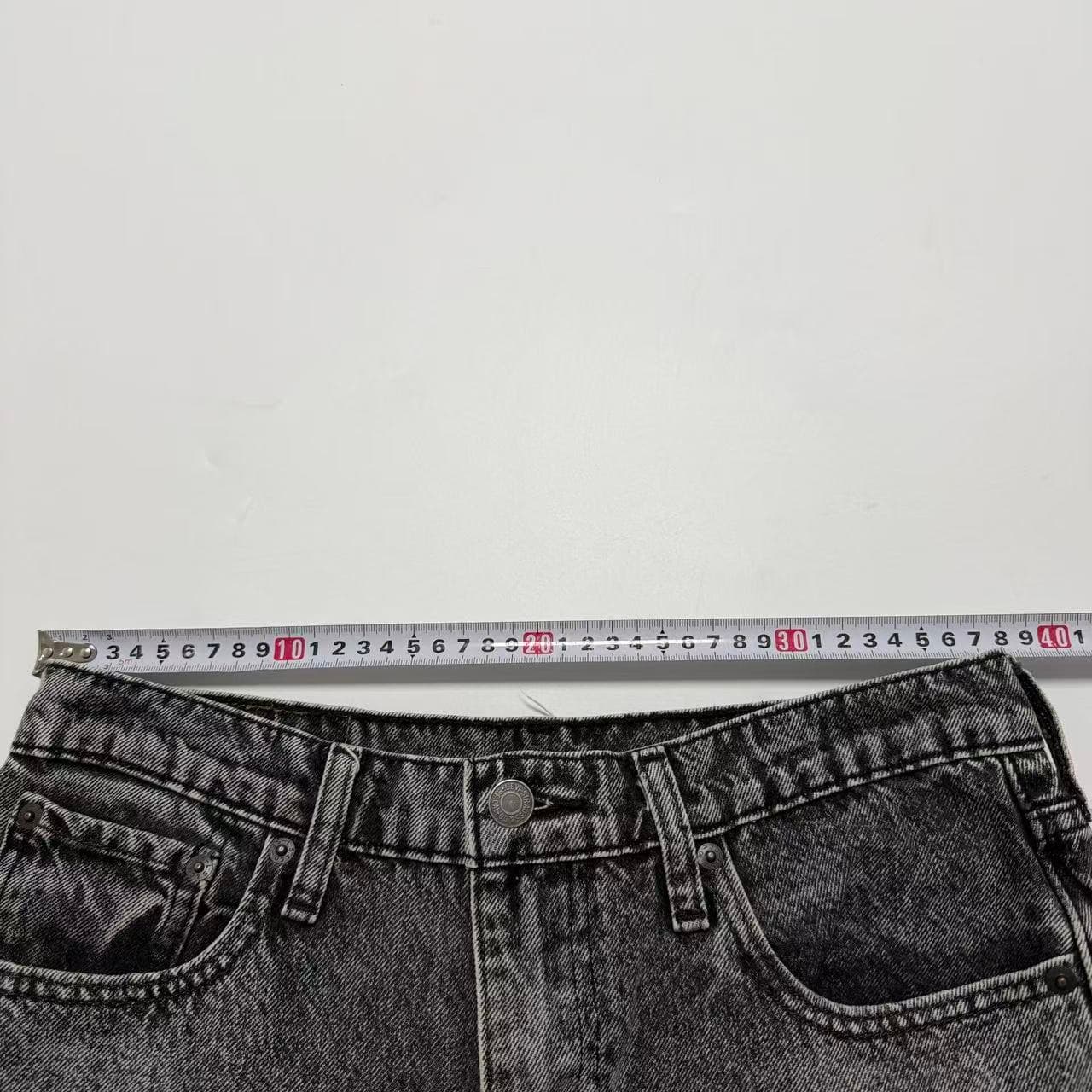 Levi Strauss & Co Acid Wash Grey Denim Jeans W30 L32 — photo 4 of 9