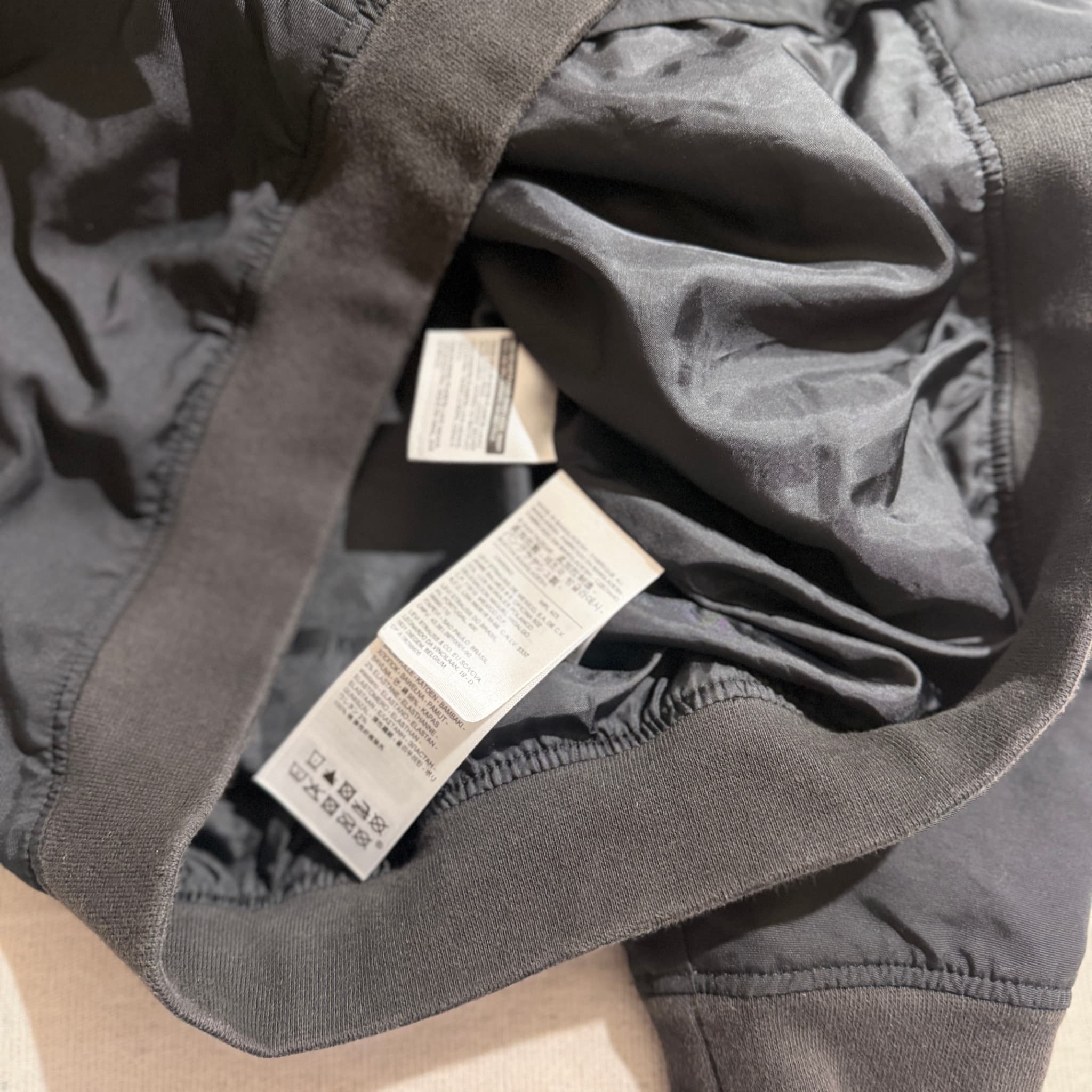 Levi Strauss & Co. Black Bomber Jacket Size L — photo 4 of 8