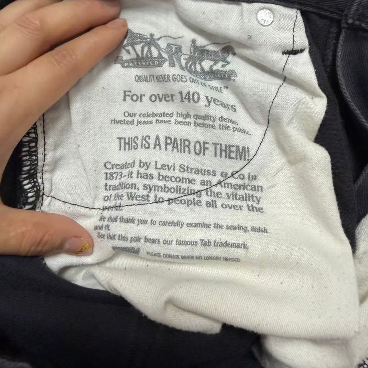 Levi Strauss & Co Black Corduroy Jeans W33 L32 — photo 4 of 12