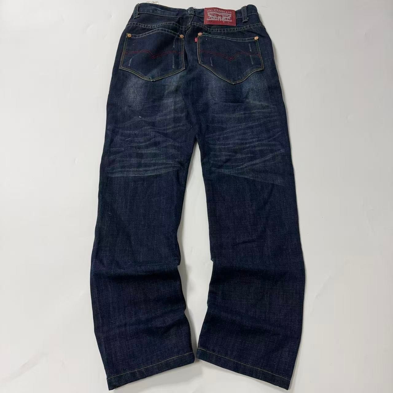 Levi Strauss & Co Dark Wash Distressed Denim Jeans — photo 3 of 11