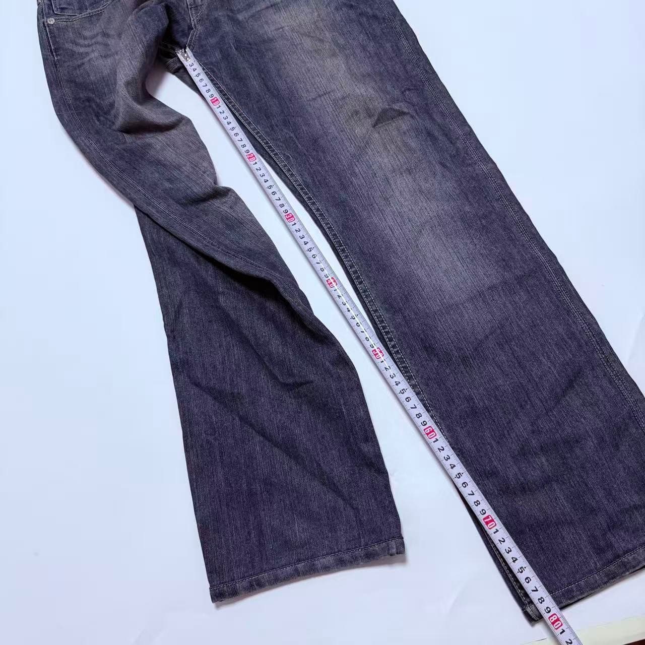 Levi Strauss & Co Dark Wash Straight Leg Jeans W32 L34 — photo 12 of 12
